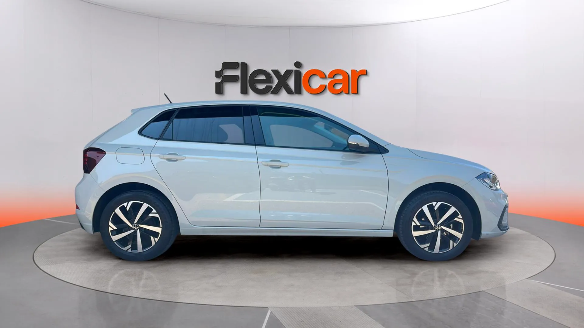 Volkswagen Polo "Más" 1.0 TSI - foto 8