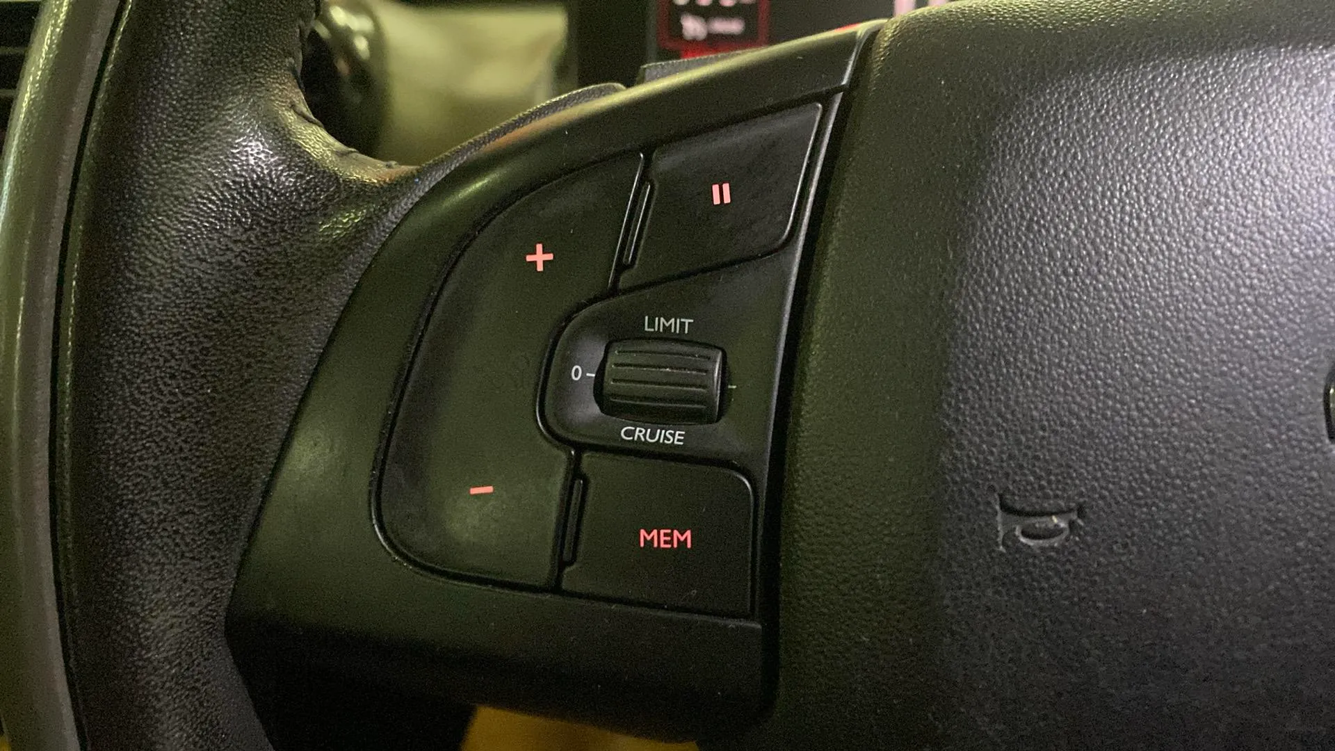 Citroën C4 Cactus PureTech Shine - foto 16