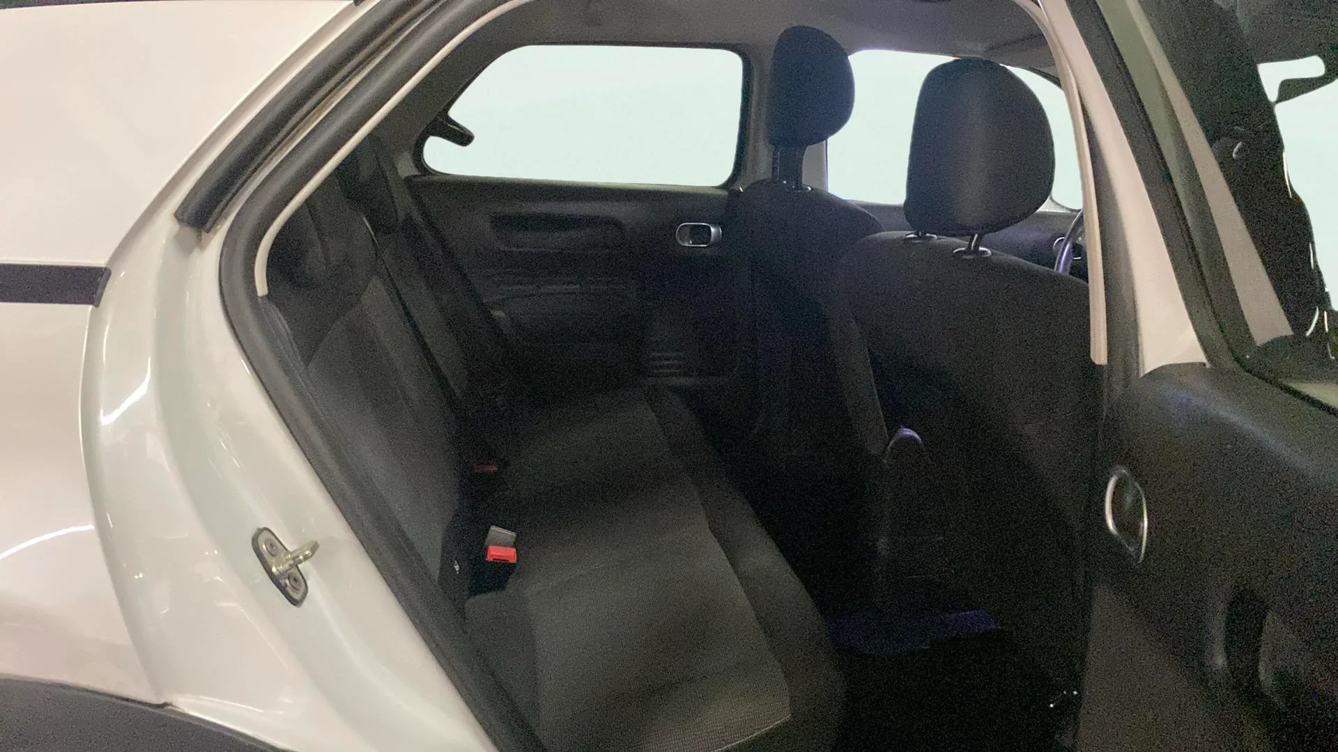 Citroën C4 Cactus PureTech Shine - foto 27