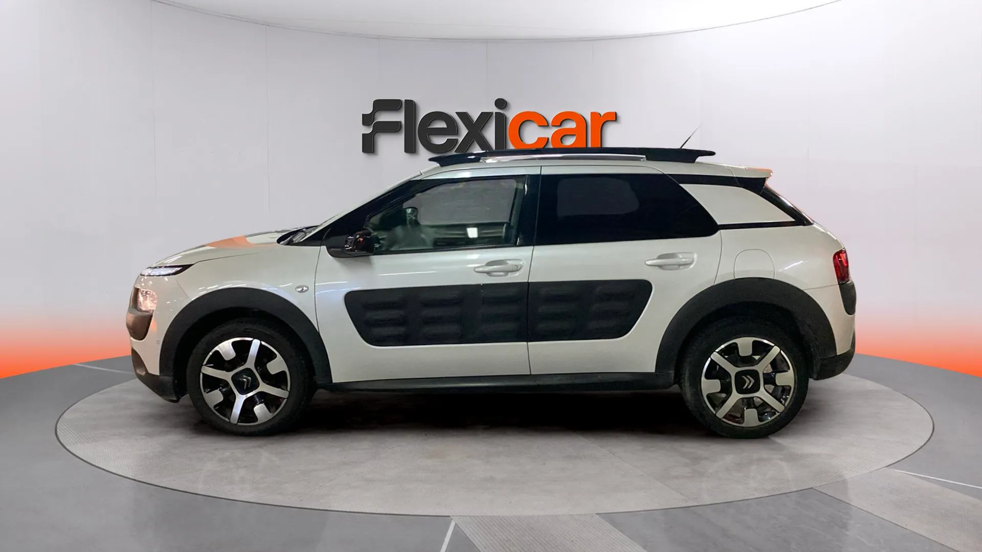Citroën C4 Cactus PureTech Shine - foto 4