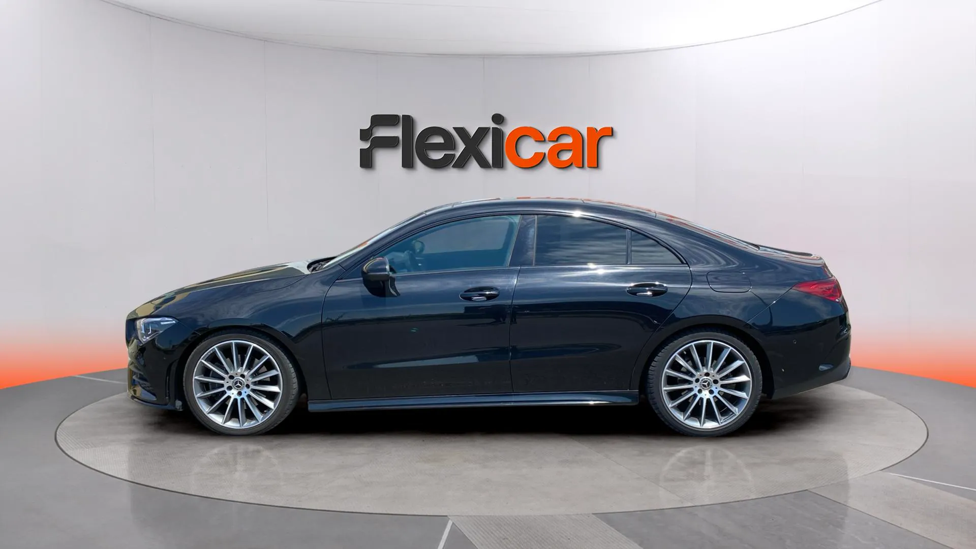 Mercedes-Benz CLA 200 D DCT - foto 4