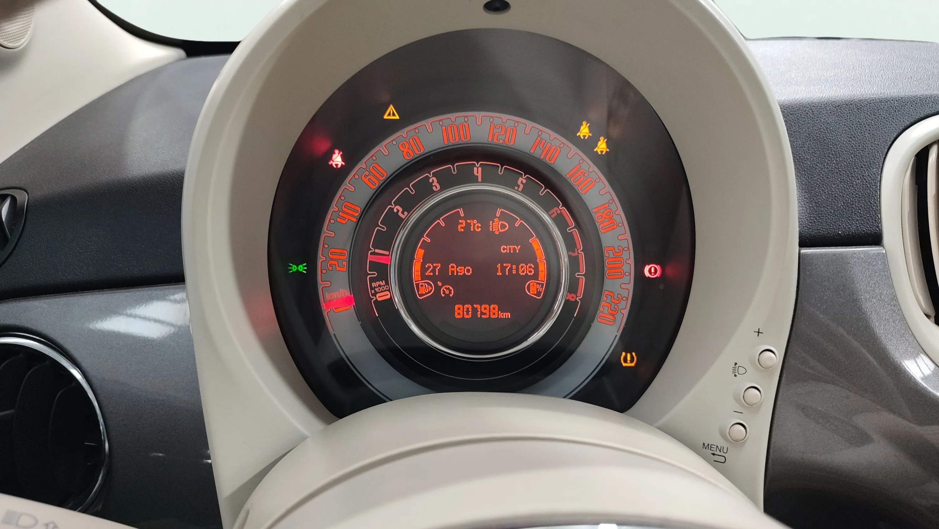 Fiat 500 Dolcevita 1.0 Hybrid - foto 12