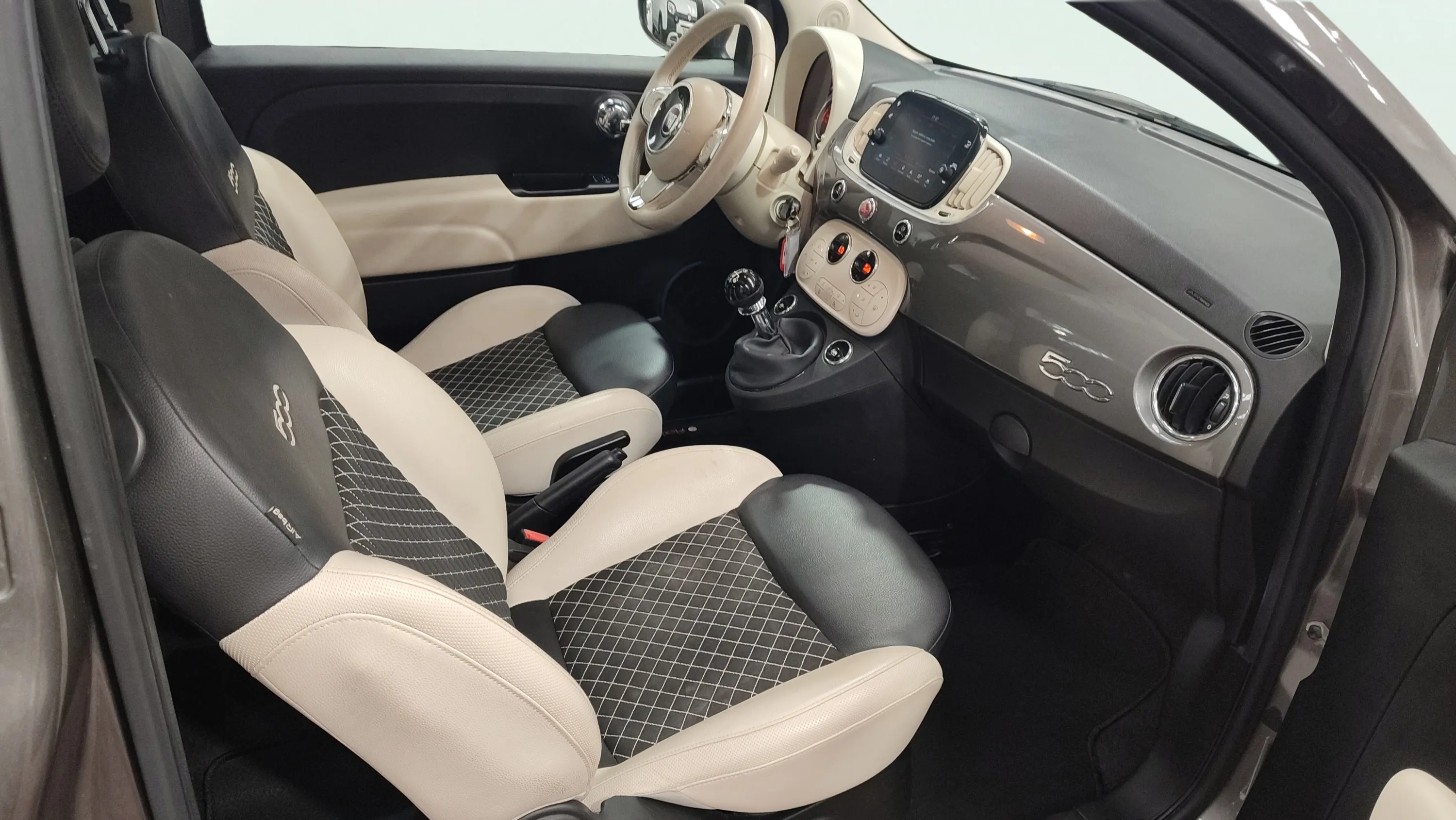 Fiat 500 Dolcevita 1.0 Hybrid - foto 16