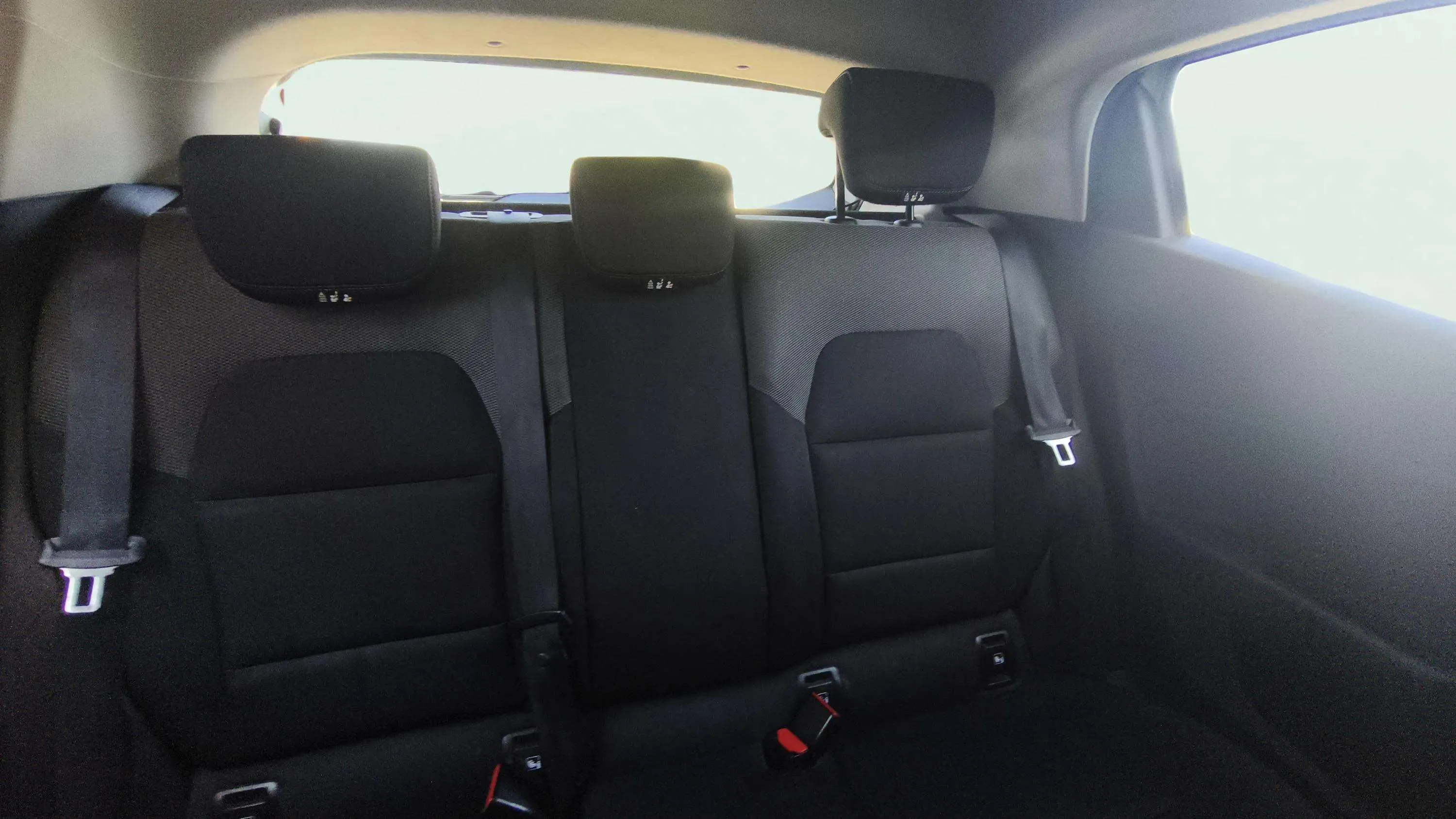 Renault Clio Business Blue dCi - foto 12
