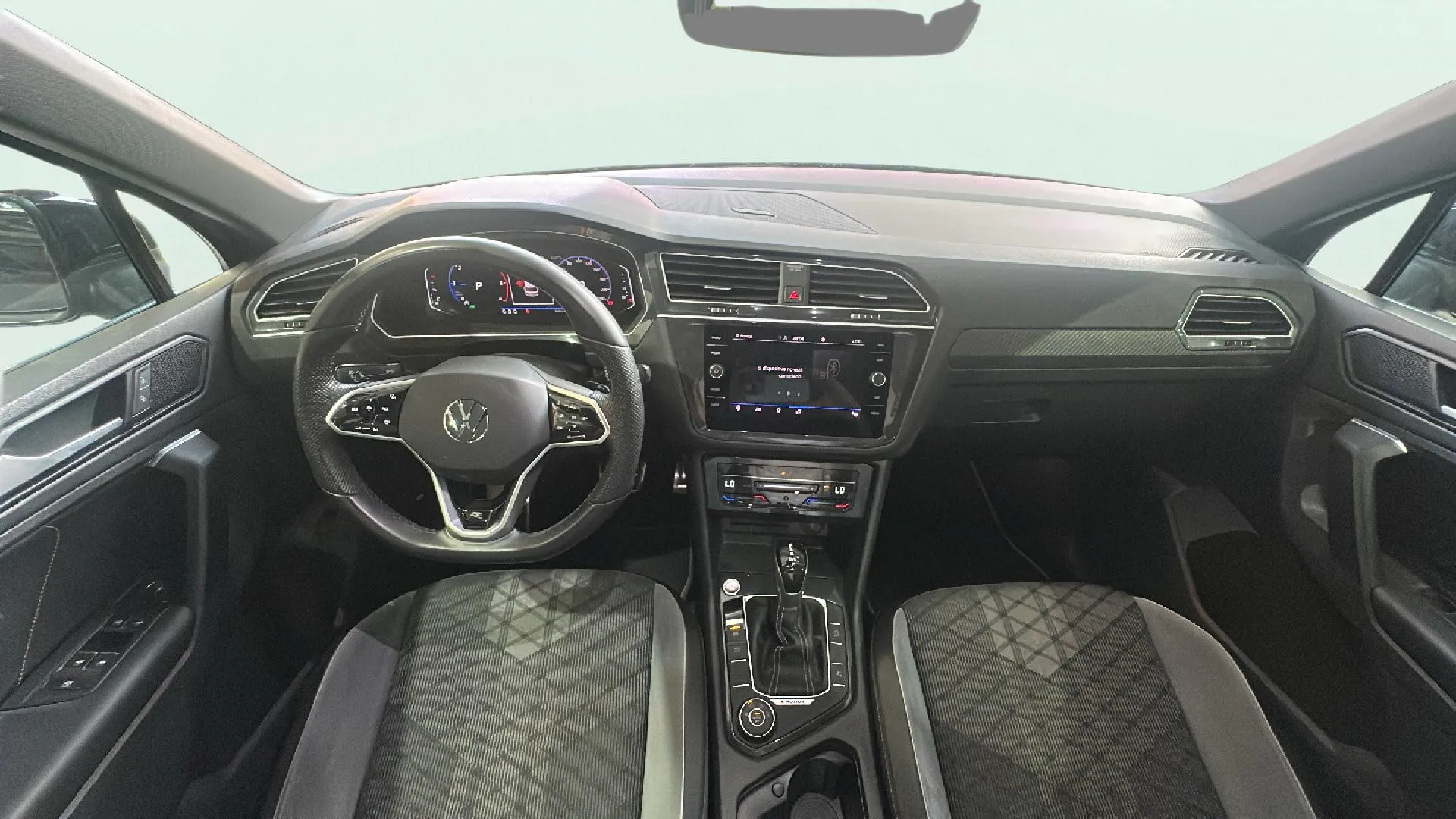 Volkswagen Tiguan R-Line 2.0 TDI DSG - foto 16