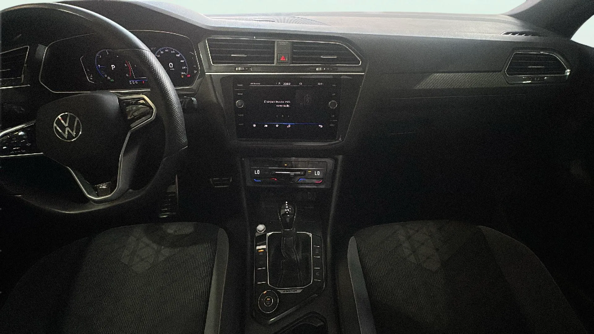 Volkswagen Tiguan R-Line 2.0 TDI DSG - foto 9