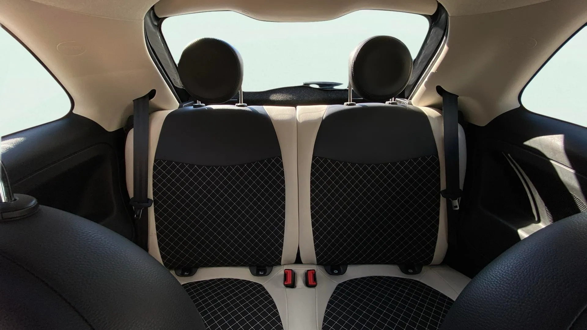 Fiat 500 Dolcevita 1.0 Hybrid - foto 21