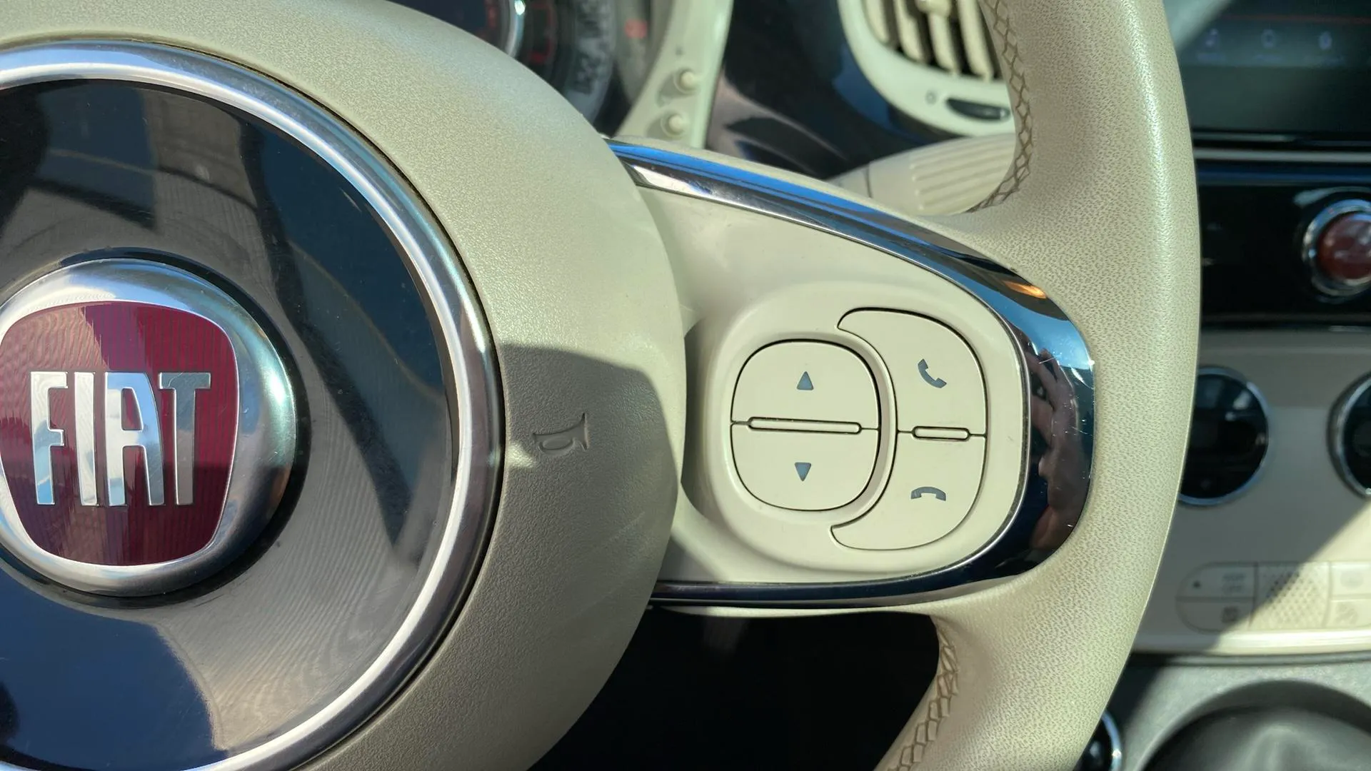 Fiat 500 Dolcevita 1.0 Hybrid - foto 14