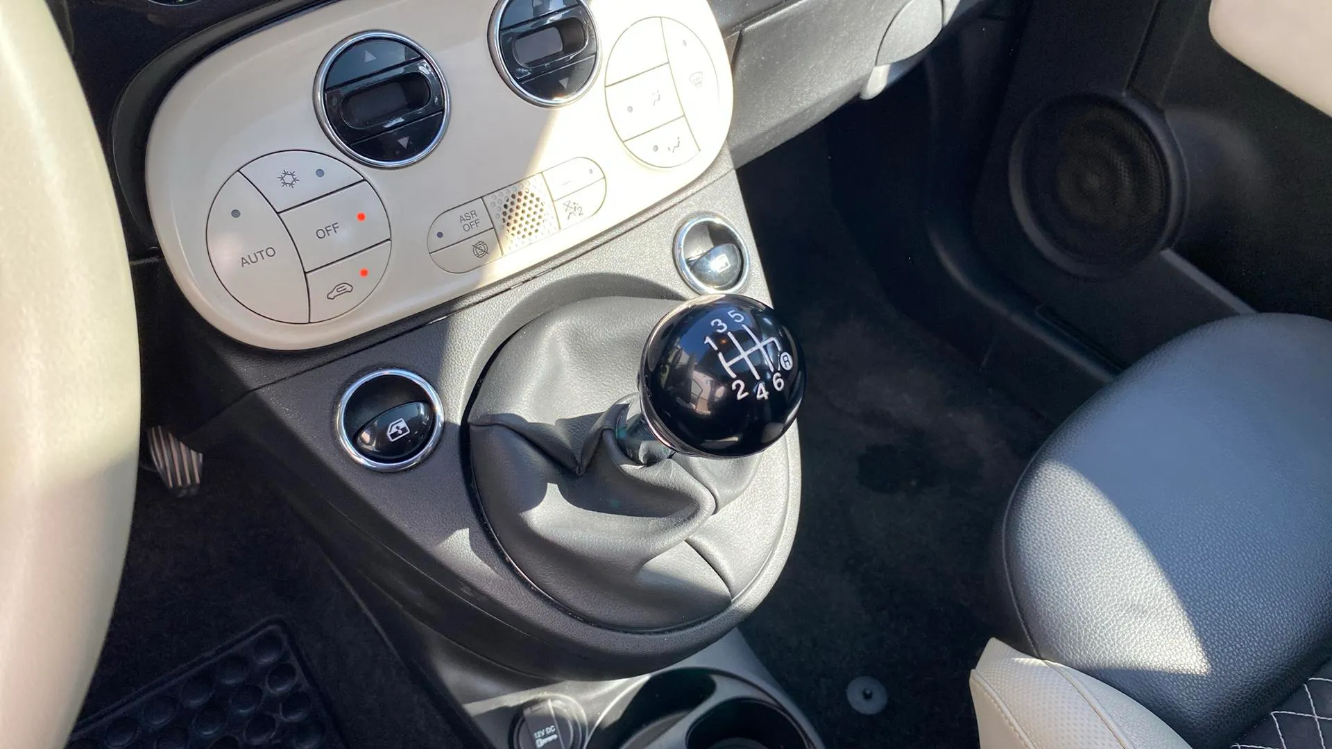 Fiat 500 Dolcevita 1.0 Hybrid - foto 18