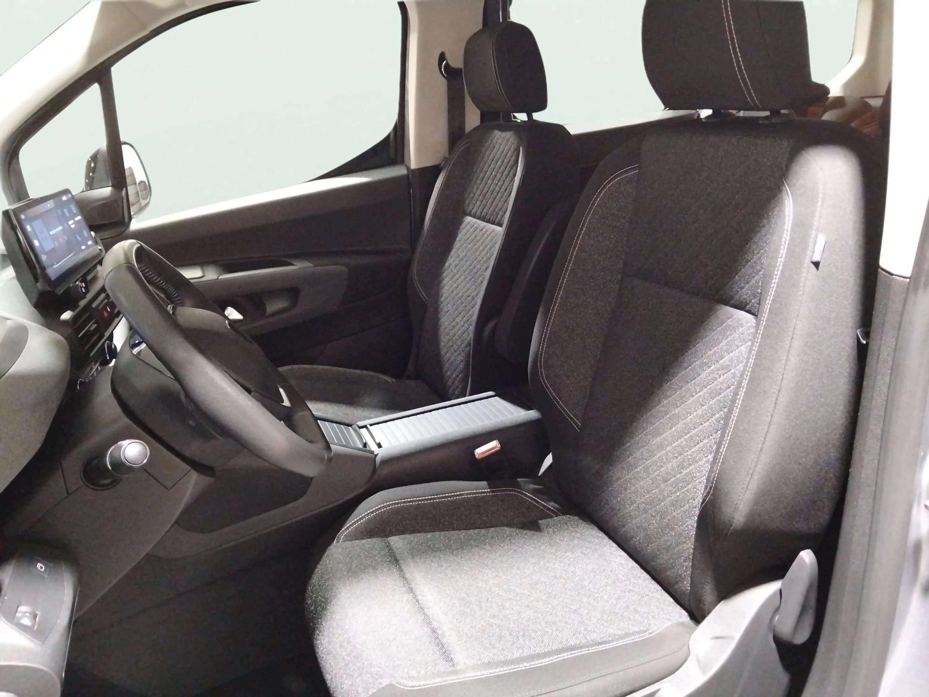 Peugeot Rifter Allure BlueHDi 100 - foto 14