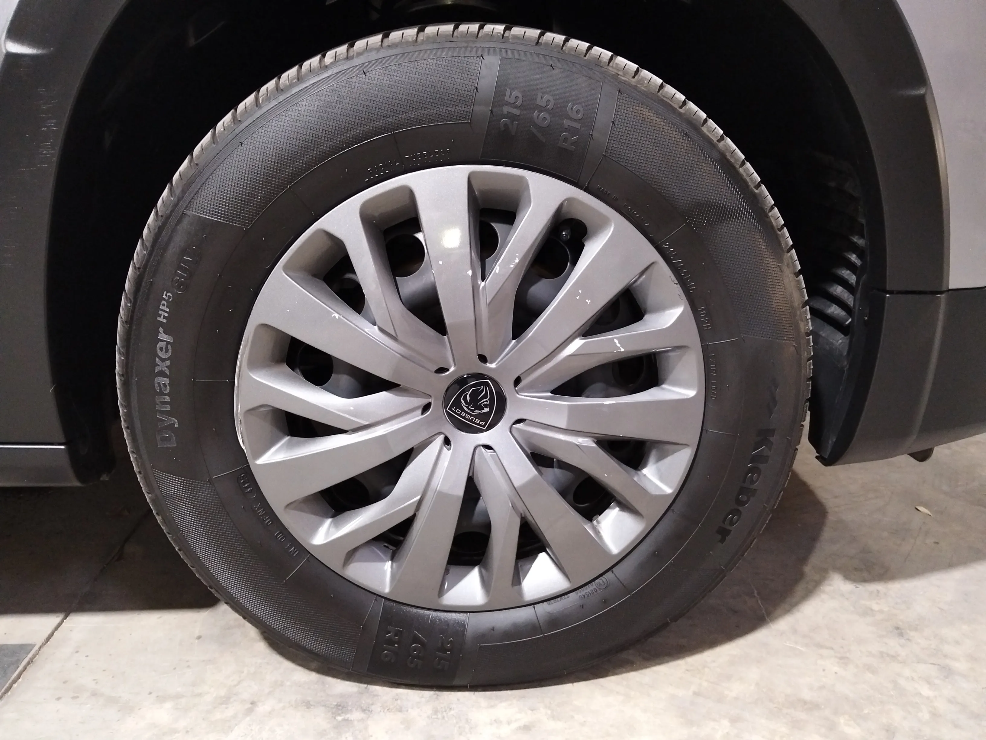Peugeot Rifter Allure BlueHDi 100 - foto 17