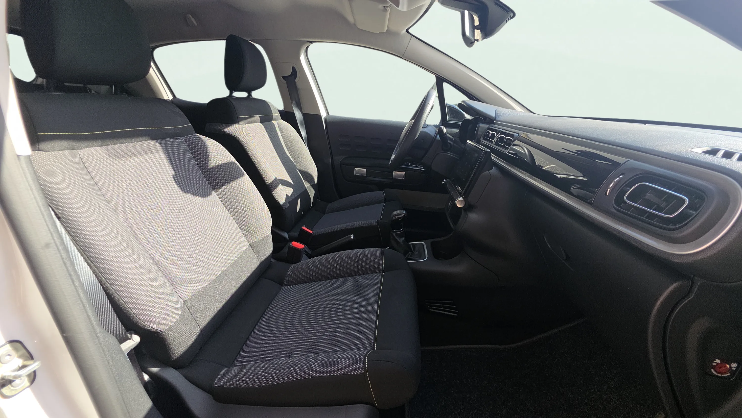 Citroën C3 PureTech Shine - foto 17