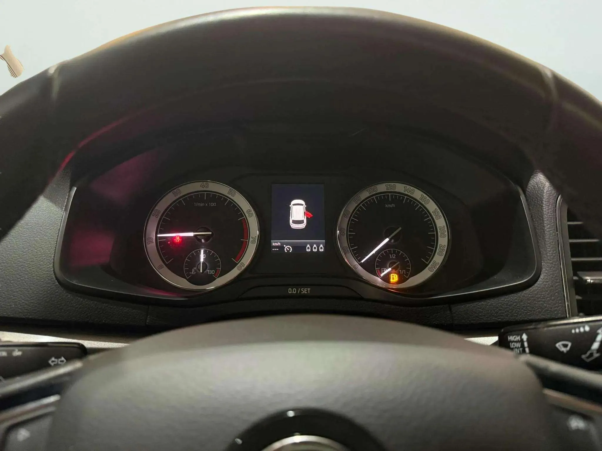 Škoda Karoq 1.5 TSI ACT Style - foto 17