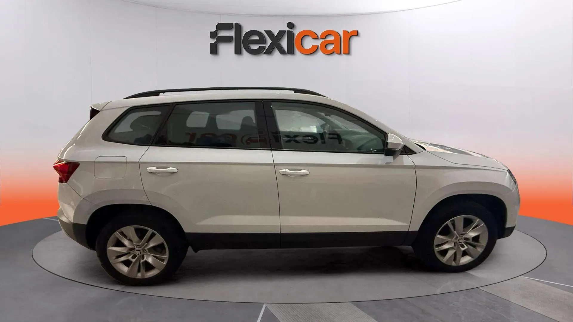 Škoda Karoq 1.5 TSI ACT Style - foto 31