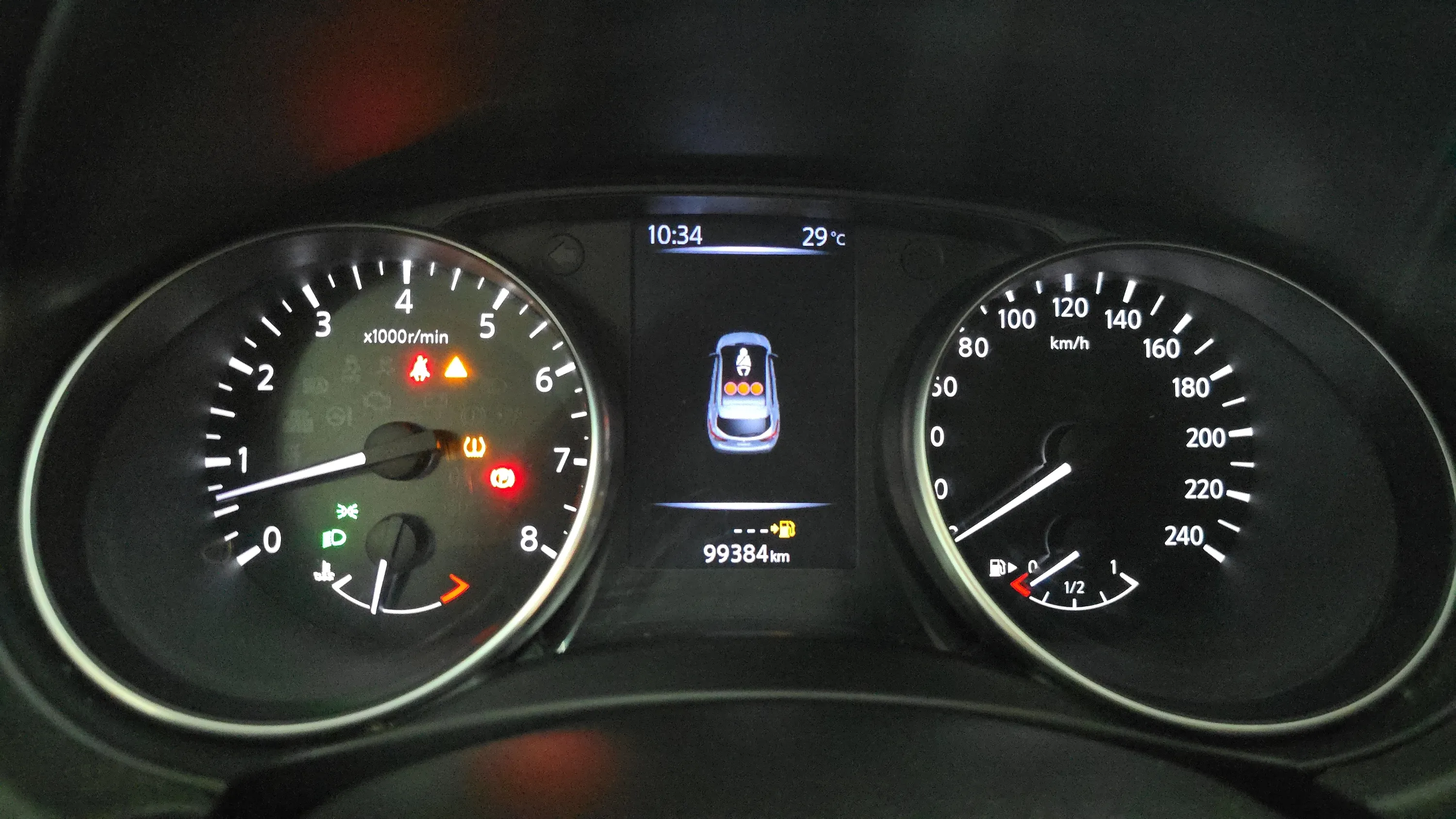 Nissan Qashqai DIG-T E6D Visia - foto 12