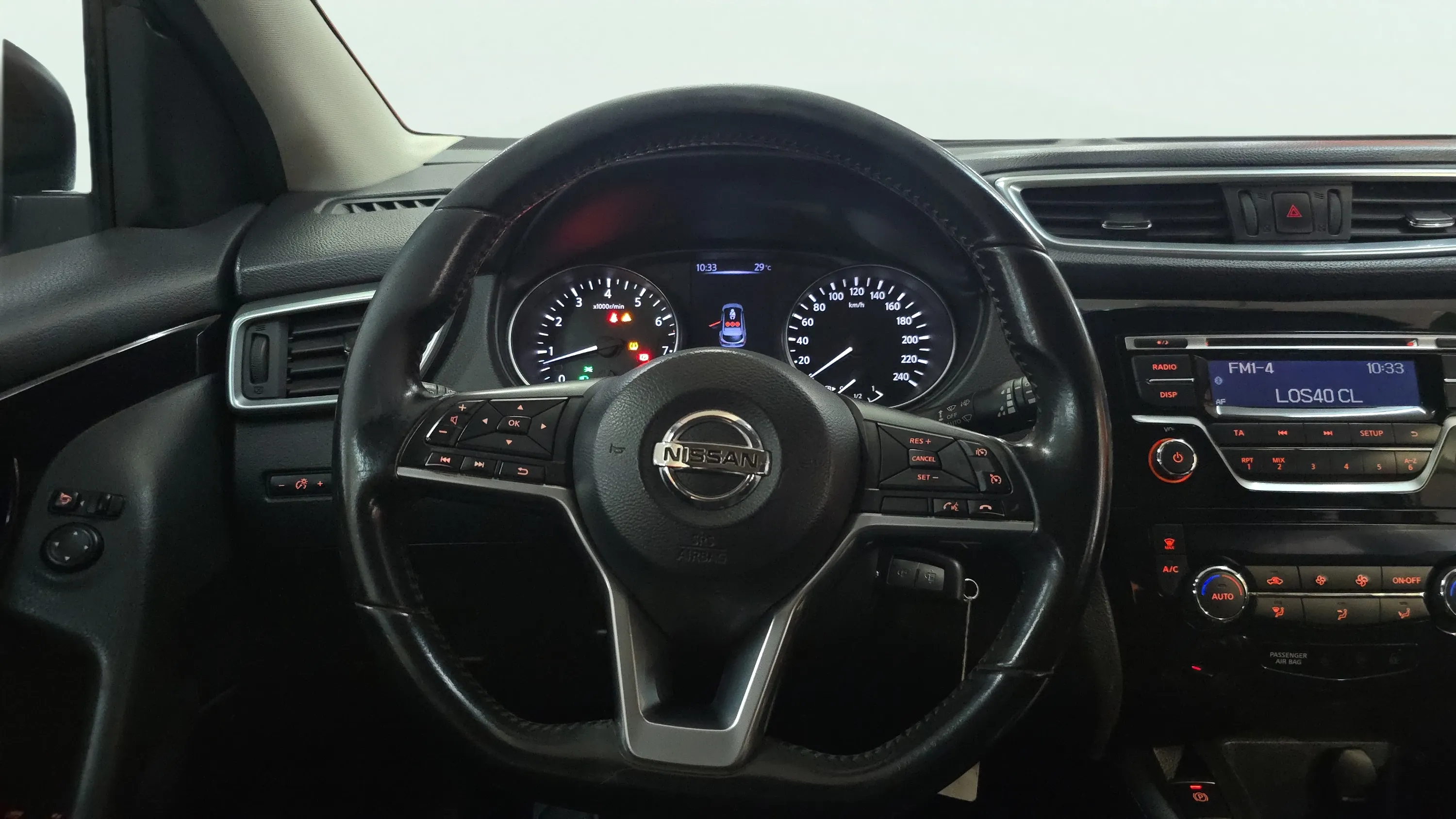Nissan Qashqai DIG-T E6D Visia - foto 11