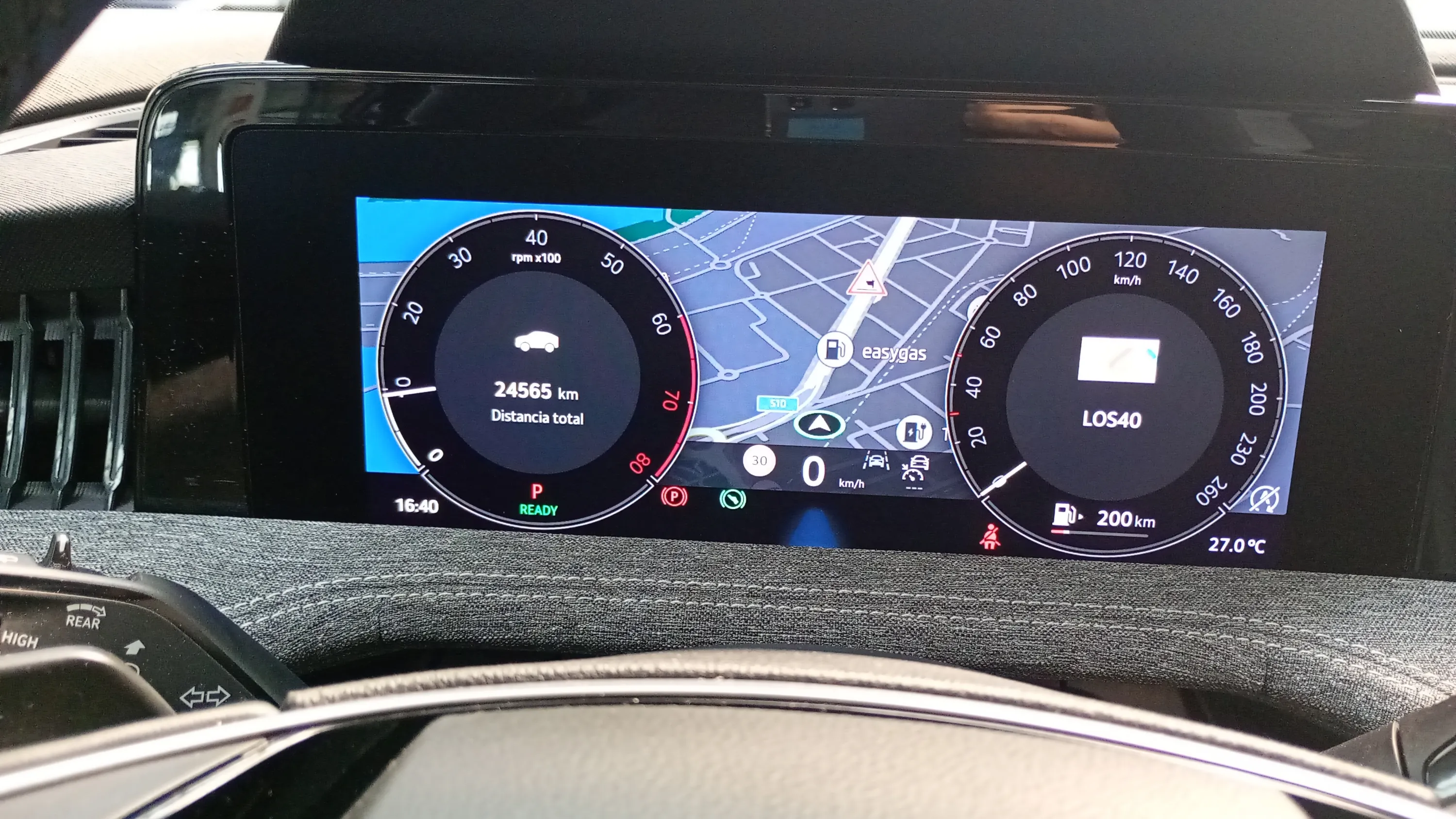 Škoda Superb Combi 1.5 TSI m-HEV DSG Selection - foto 12