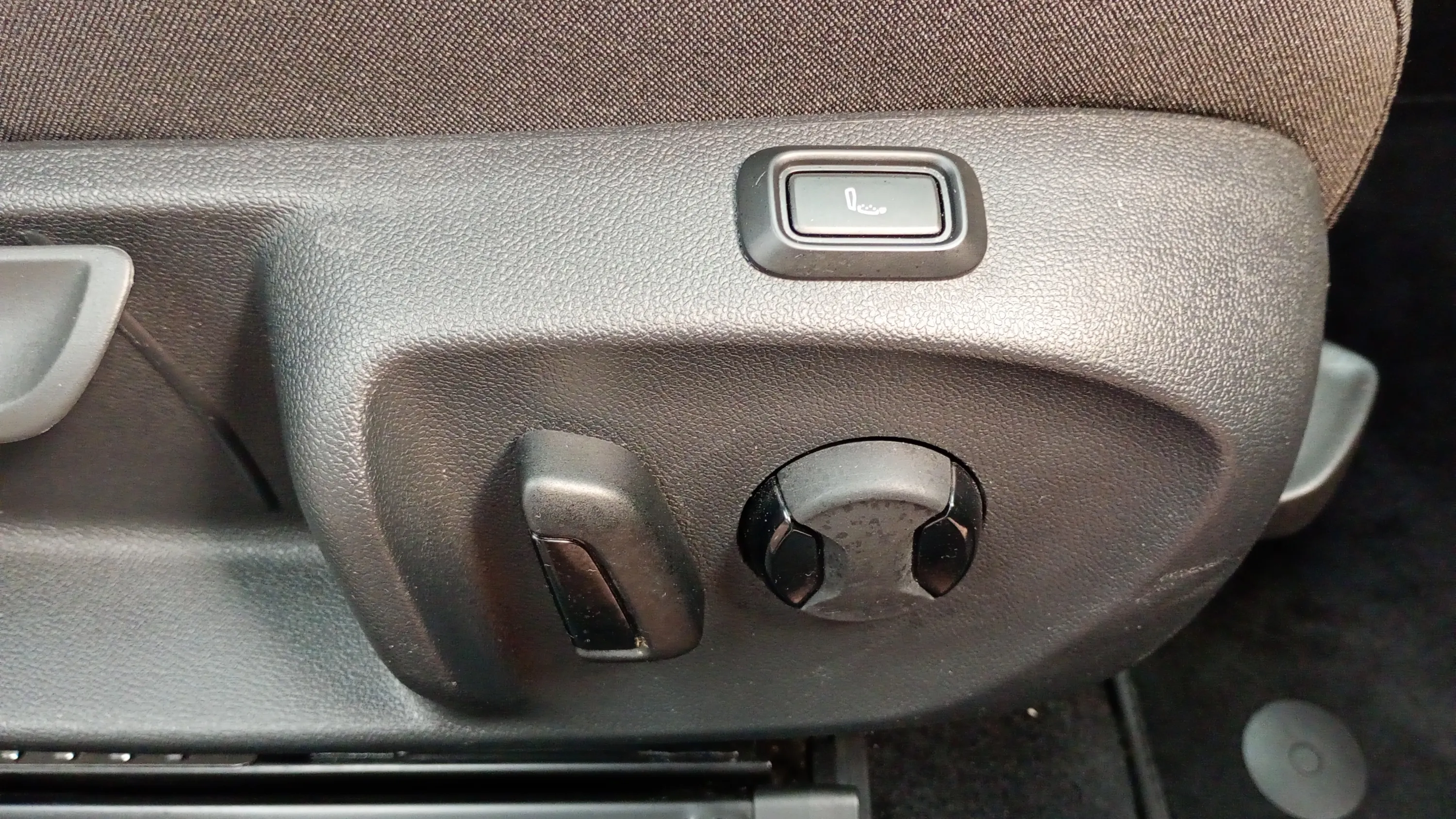 Škoda Superb Combi 1.5 TSI m-HEV DSG Selection - foto 27