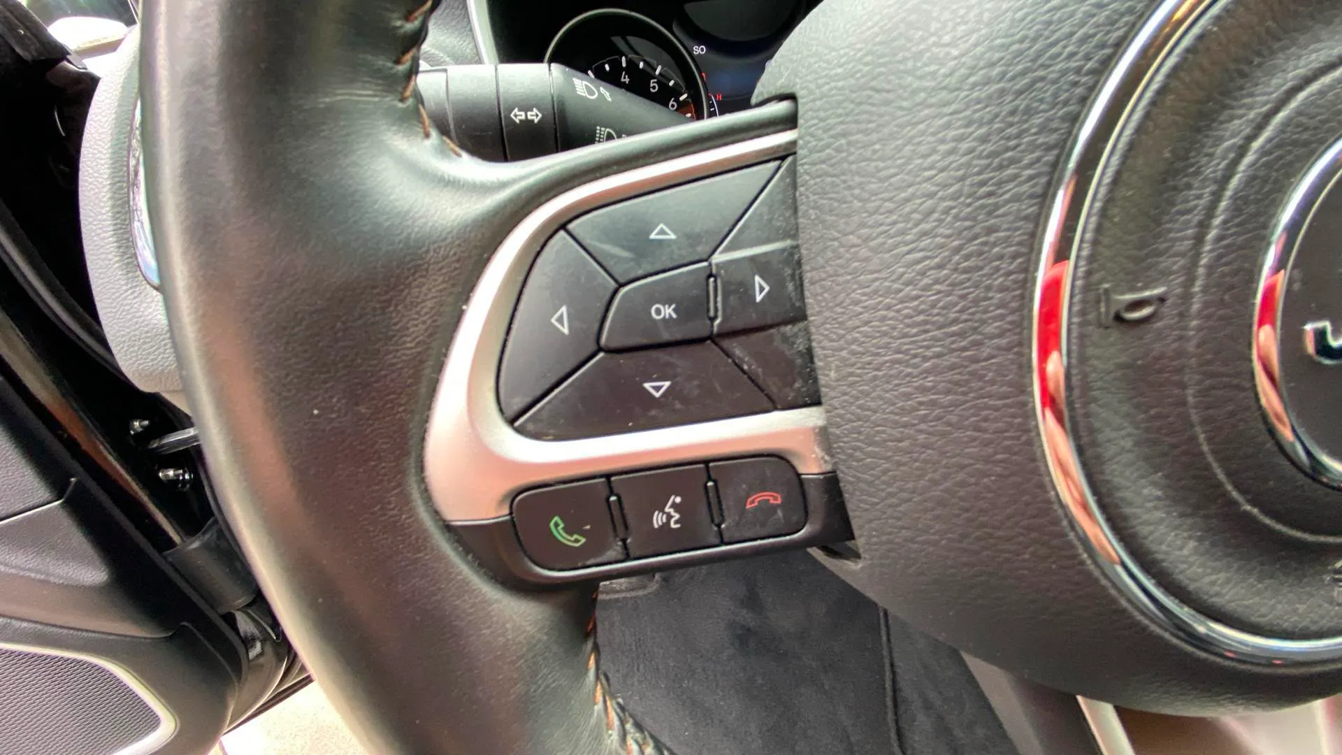 Jeep Compass 1.4 Mair Limited 4x2 - foto 10