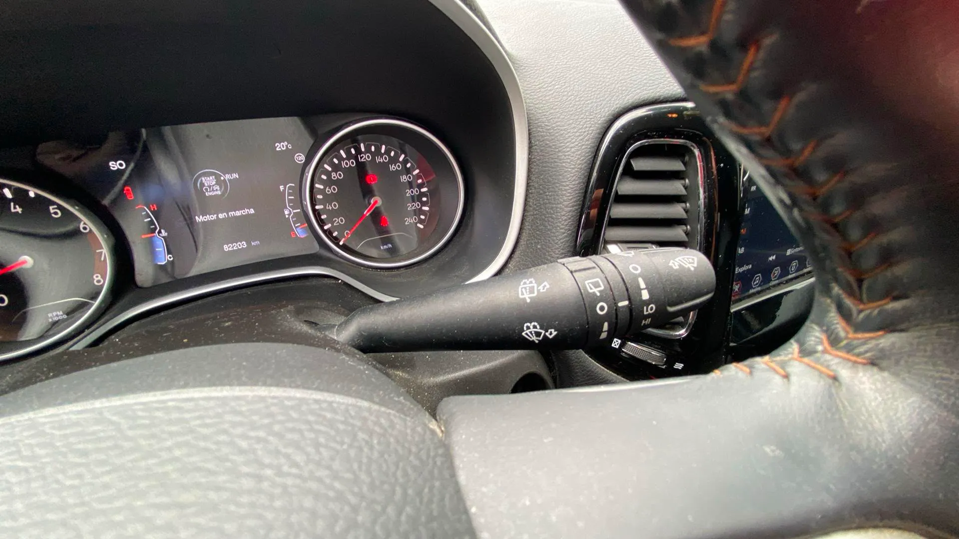Jeep Compass 1.4 Mair Limited 4x2 - foto 15