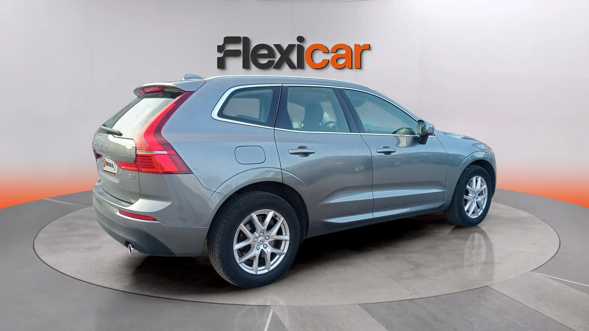 Volvo XC60 2.0 B4 D Momentum Pro - foto 6