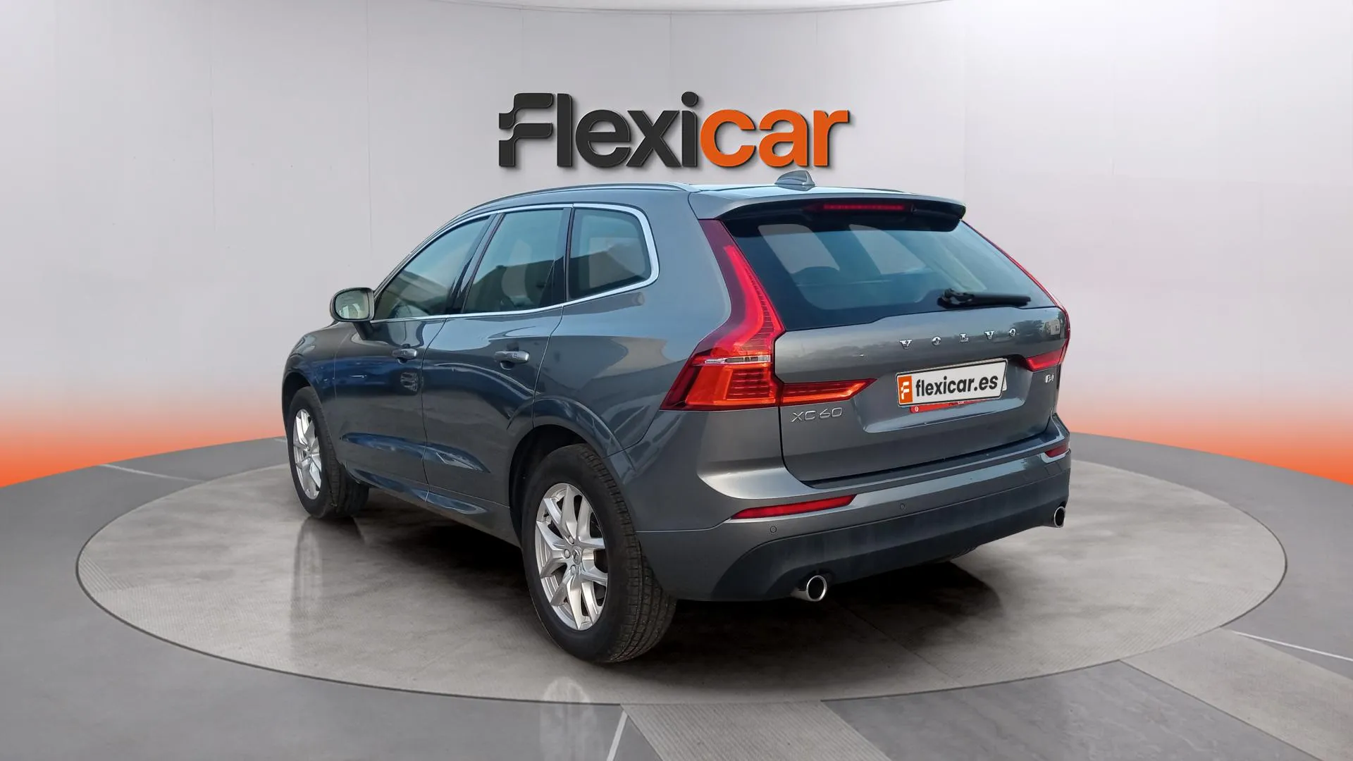 Volvo XC60 2.0 B4 D Momentum Pro - foto 11