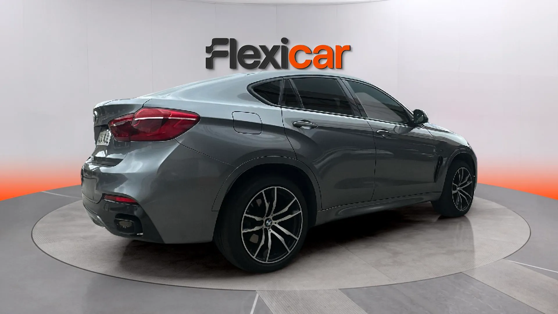 BMW X6 M50d - foto 8