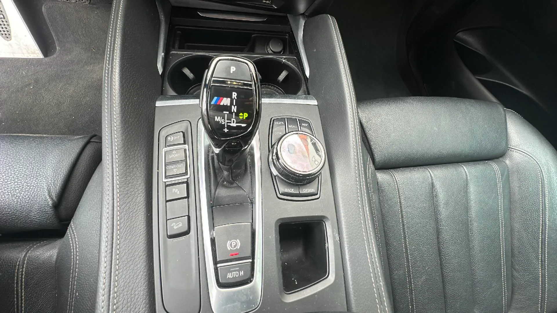 BMW X6 M50d - foto 26