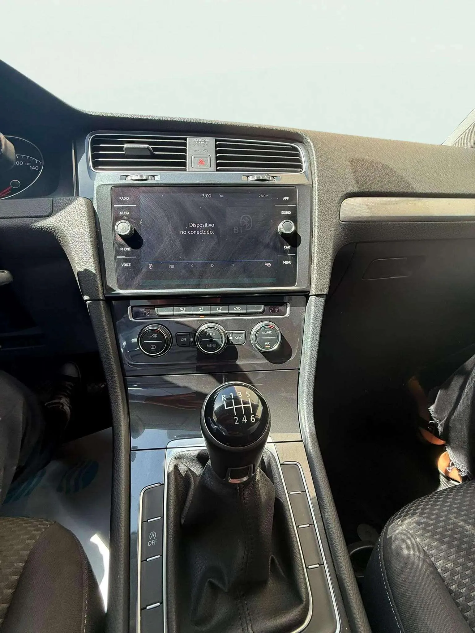 Volkswagen Golf Advance 1.0 TSI - foto 13