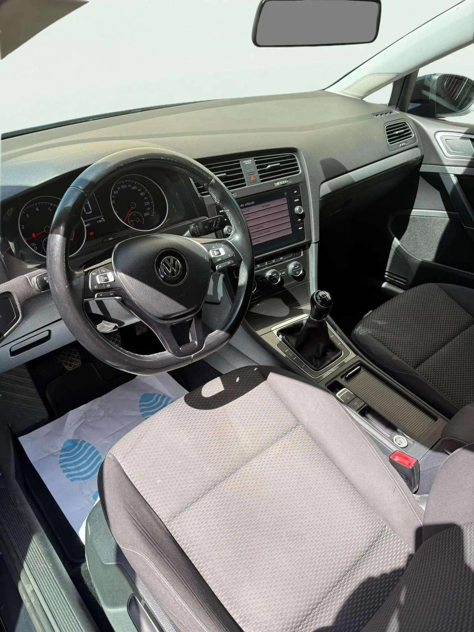 Volkswagen Golf Advance 1.0 TSI - foto 29