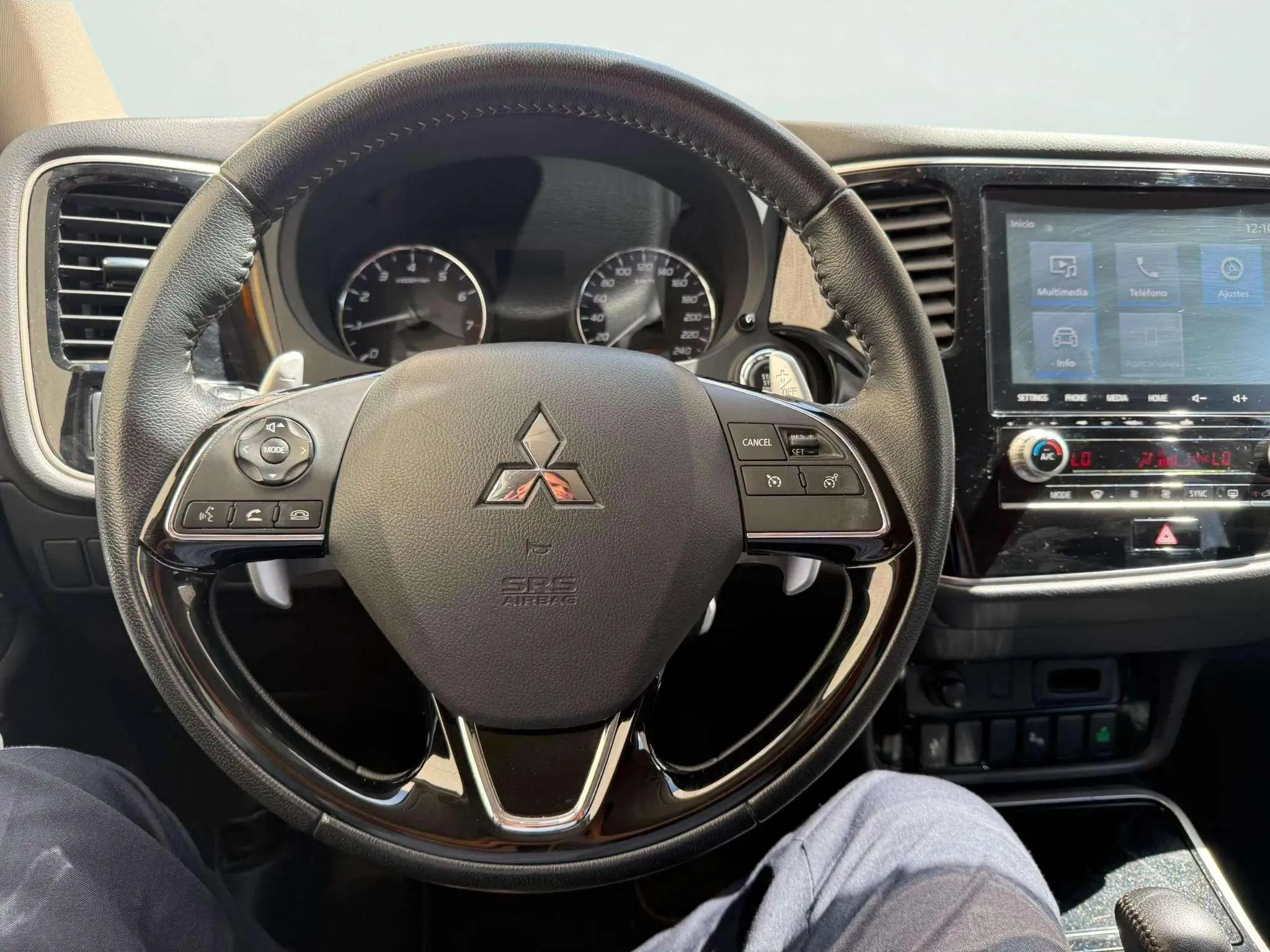 Mitsubishi Outlander 200 MPI Motion CVT 2WD 5 Plazas - foto 13