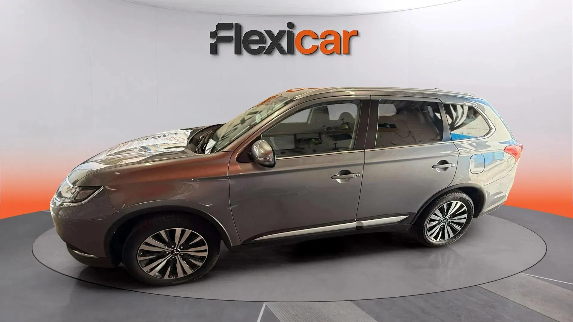 Mitsubishi Outlander 200 MPI Motion CVT 2WD 5 Plazas - foto 15