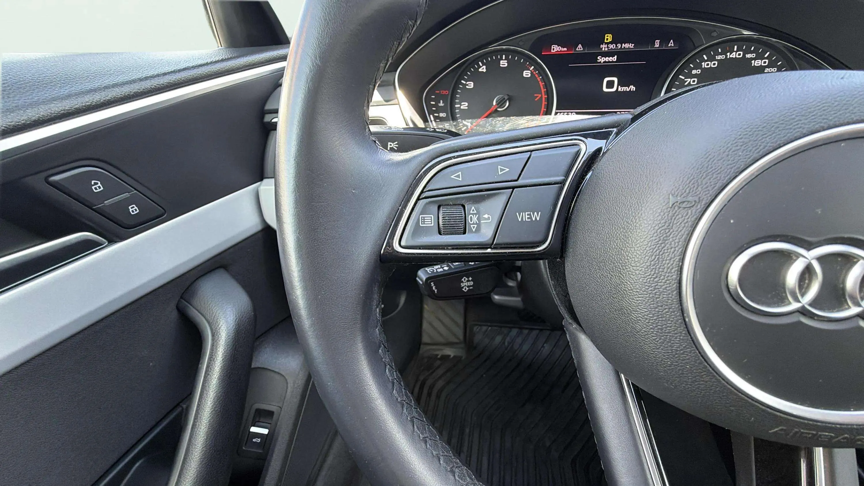 Audi A4 Avant Advanced 35 TDI S tronic - foto 12