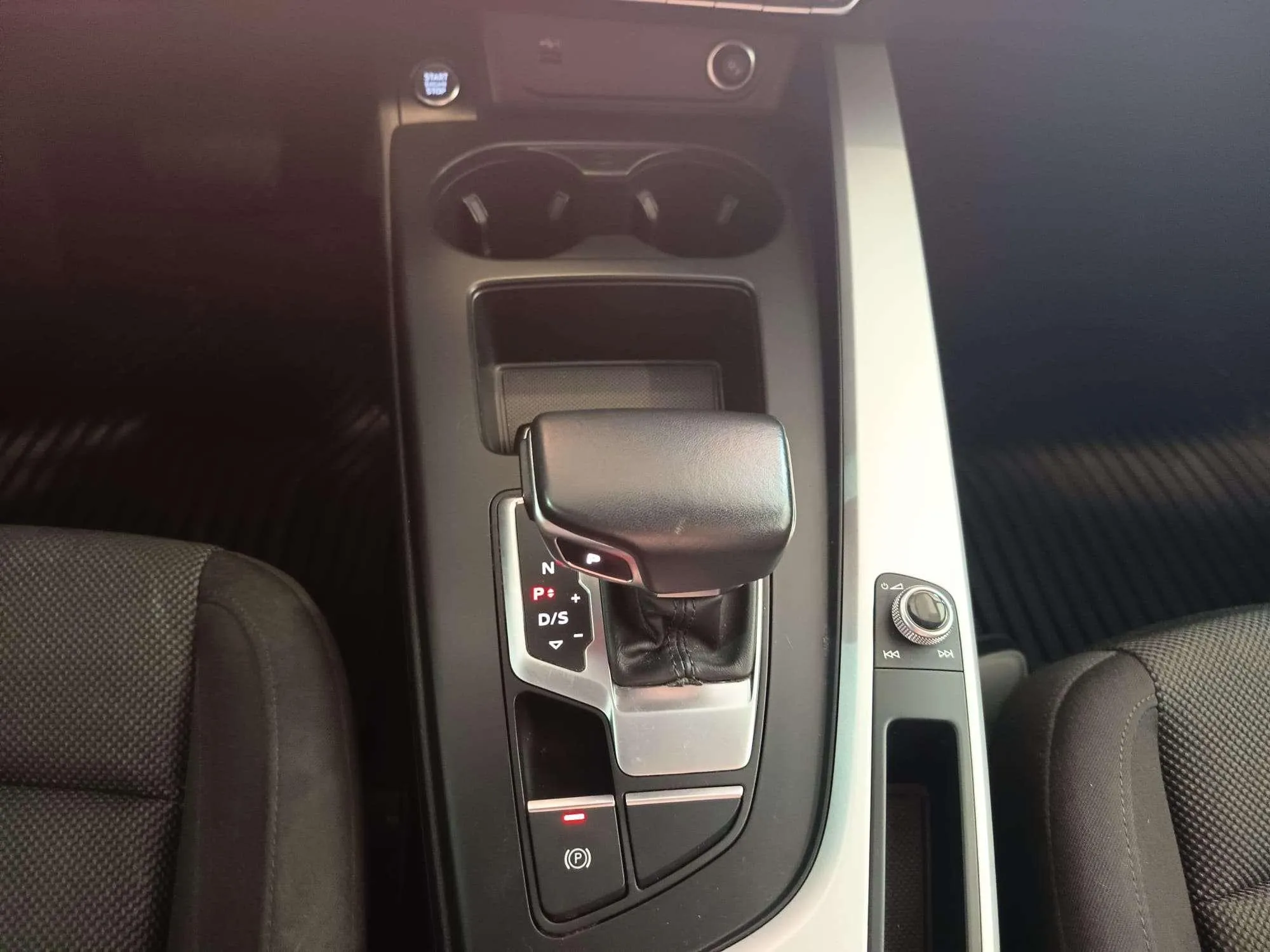 Audi A4 Avant Advanced 35 TFSI S tronic - foto 15