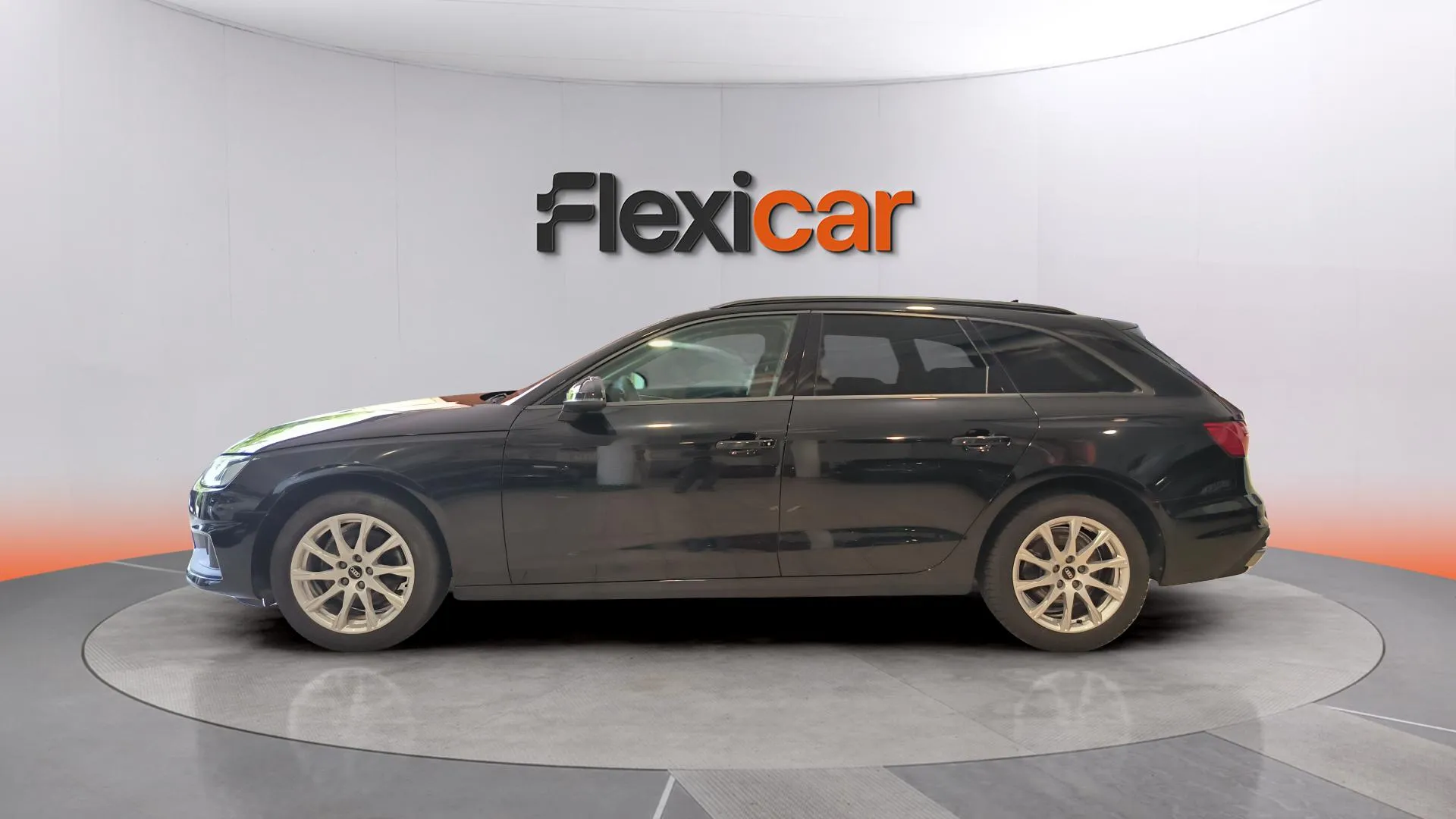Audi A4 Avant Advanced 30 TDI S tronic - foto 4
