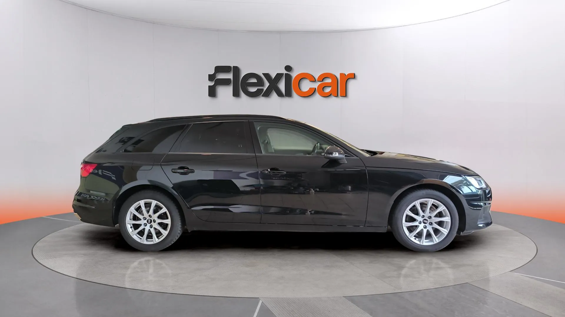 Audi A4 Avant Advanced 30 TDI S tronic - foto 8