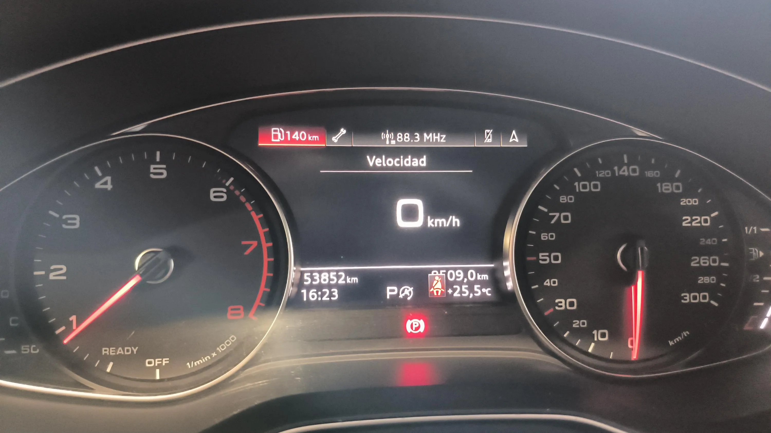 Audi A4 Avant Advanced 30 TDI S tronic - foto 20