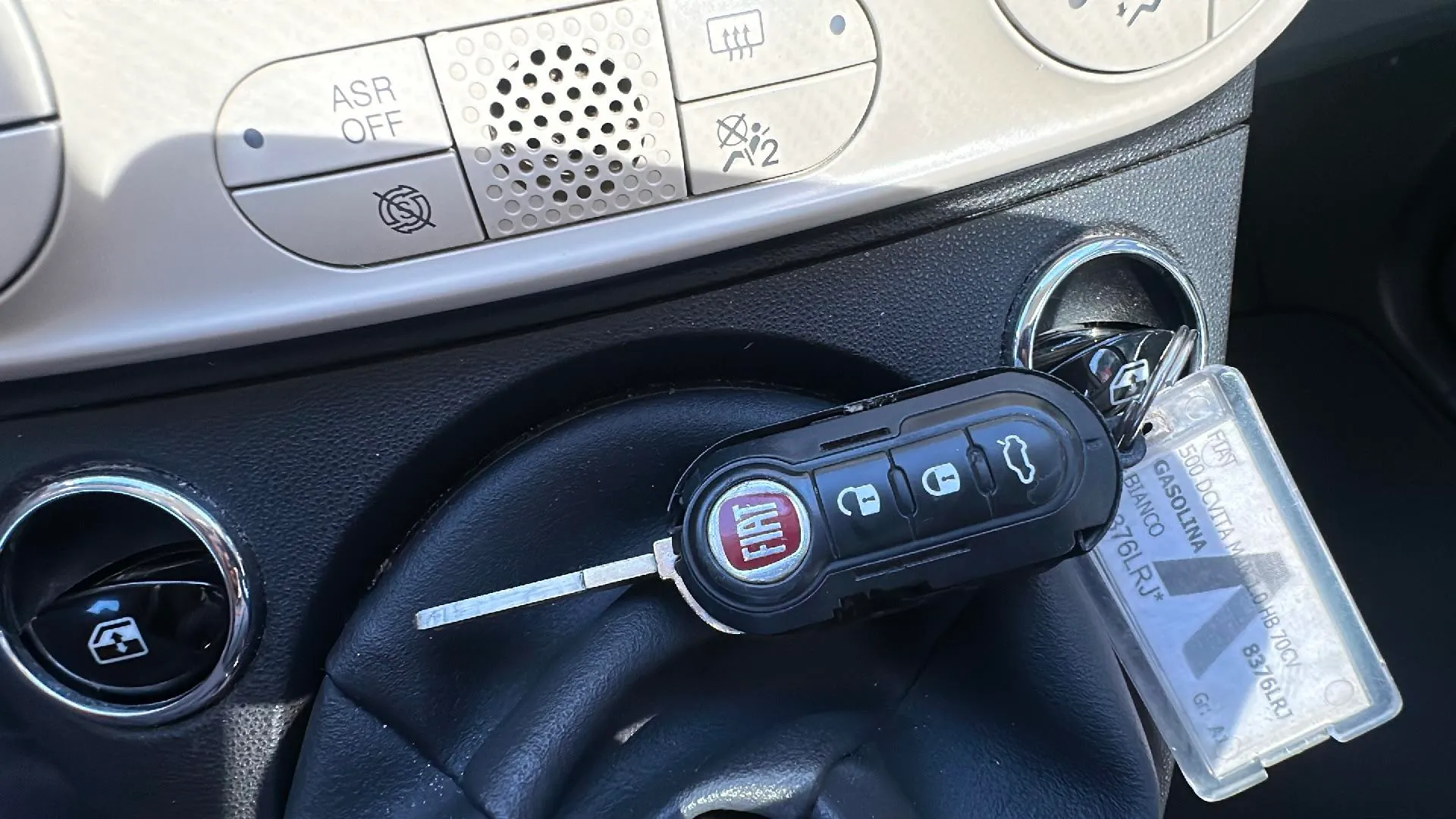 Fiat 500 Dolcevita 1.0 Hybrid - foto 18