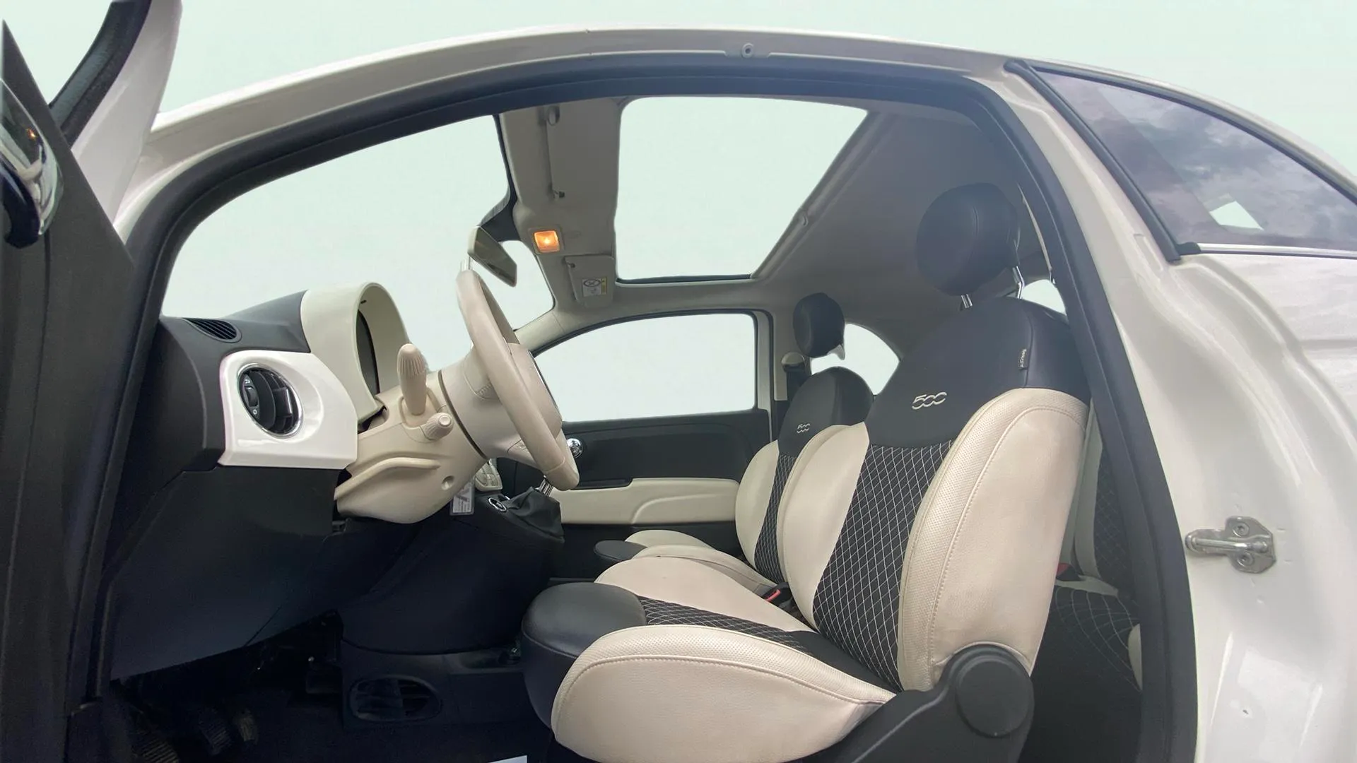 Fiat 500 Dolcevita 1.0 Hybrid - foto 23