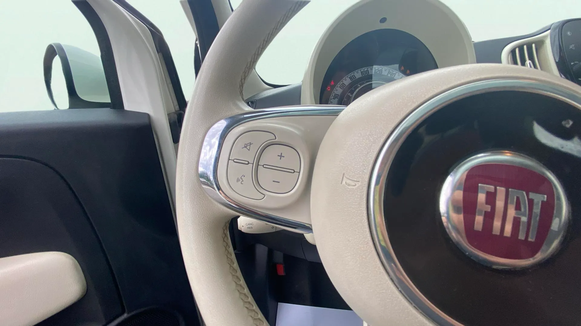 Fiat 500 Dolcevita 1.0 Hybrid - foto 21