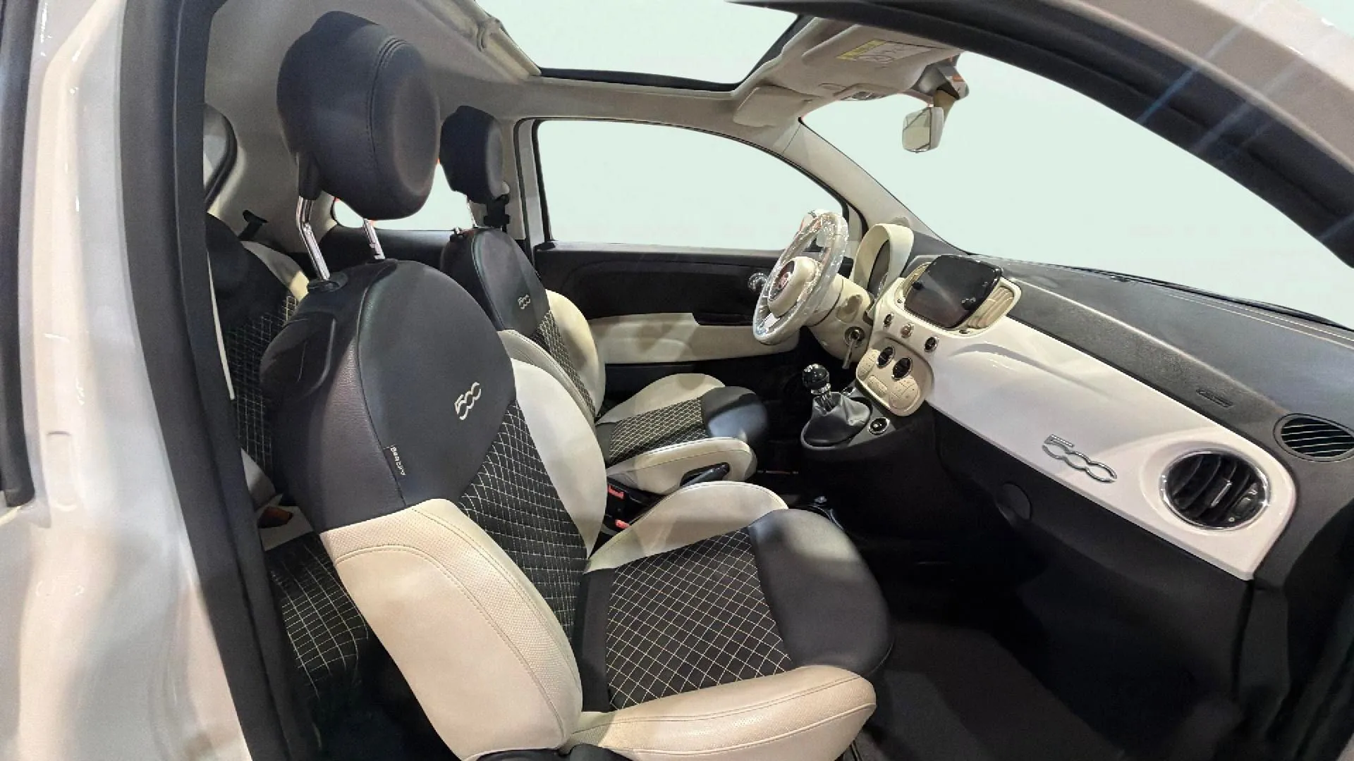 Fiat 500 Dolcevita 1.0 Hybrid - foto 19