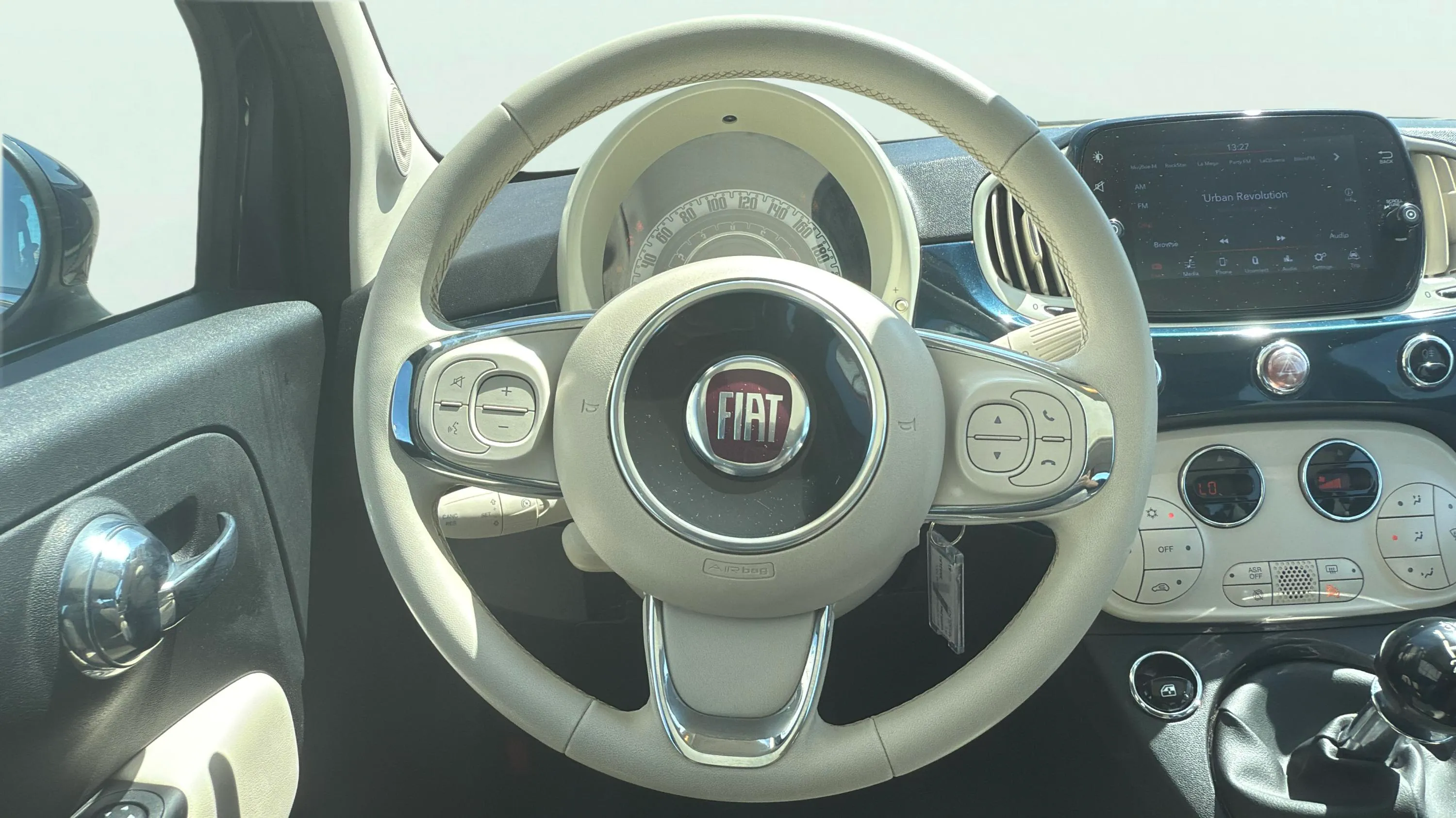 Fiat 500 Dolcevita 1.0 Hybrid - foto 11