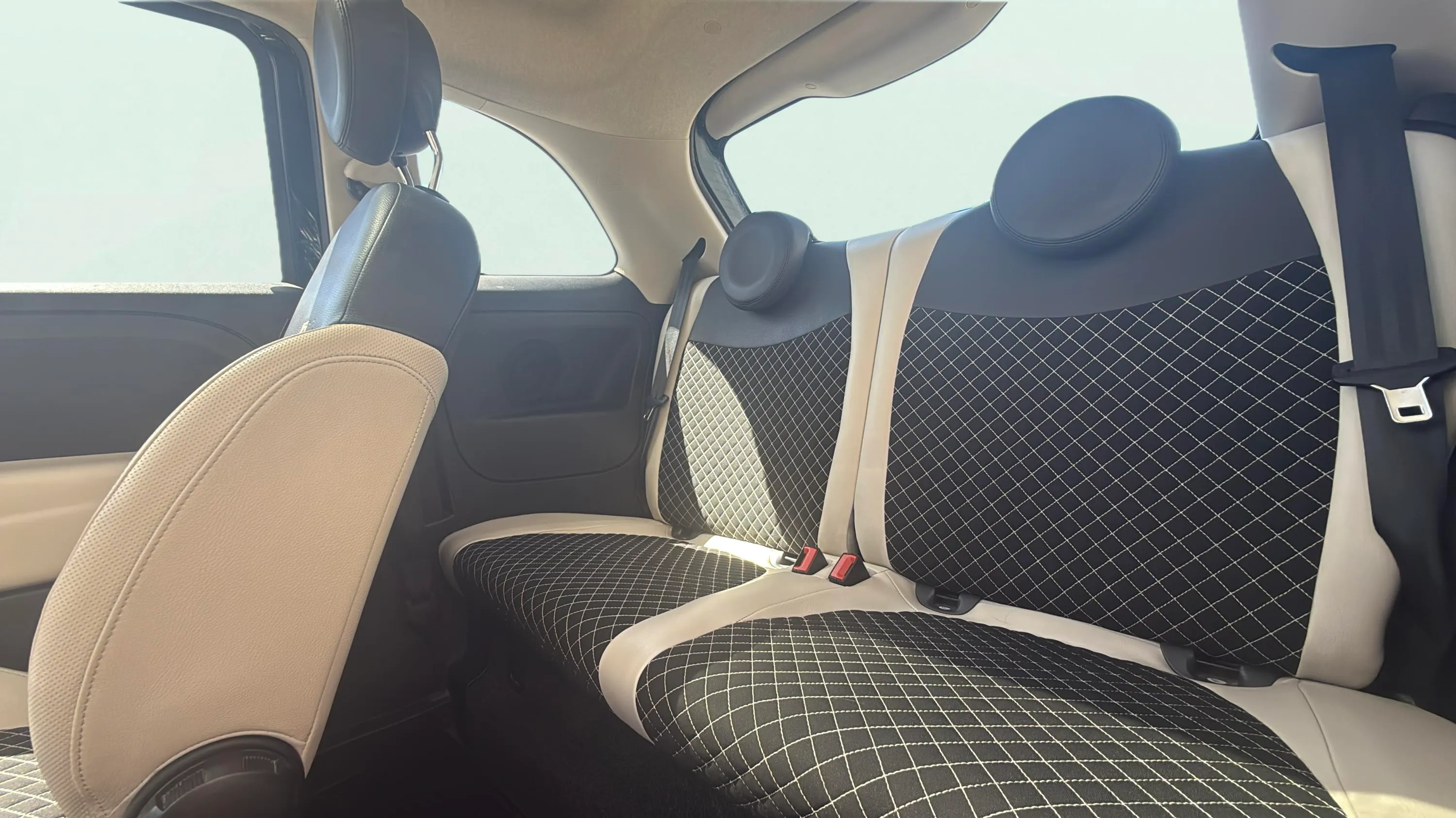 Fiat 500 Dolcevita 1.0 Hybrid - foto 17