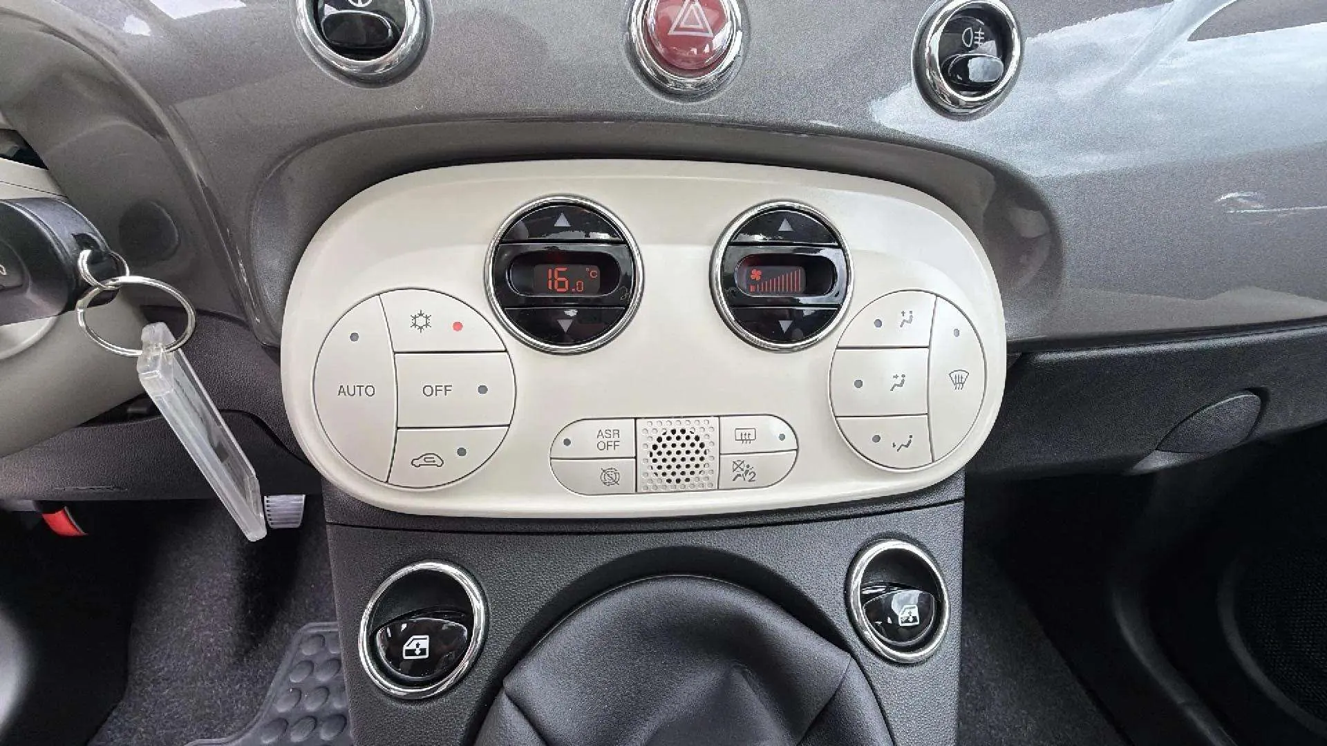 Fiat 500 Dolcevita 1.0 Hybrid - foto 18