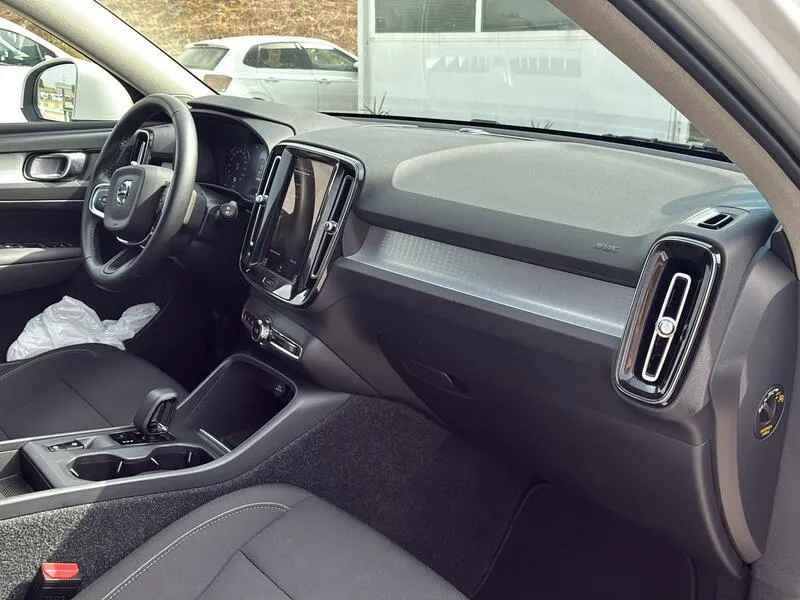 Volvo XC40 1.5 T4 Twin Recharge Inscription Ex - foto 16