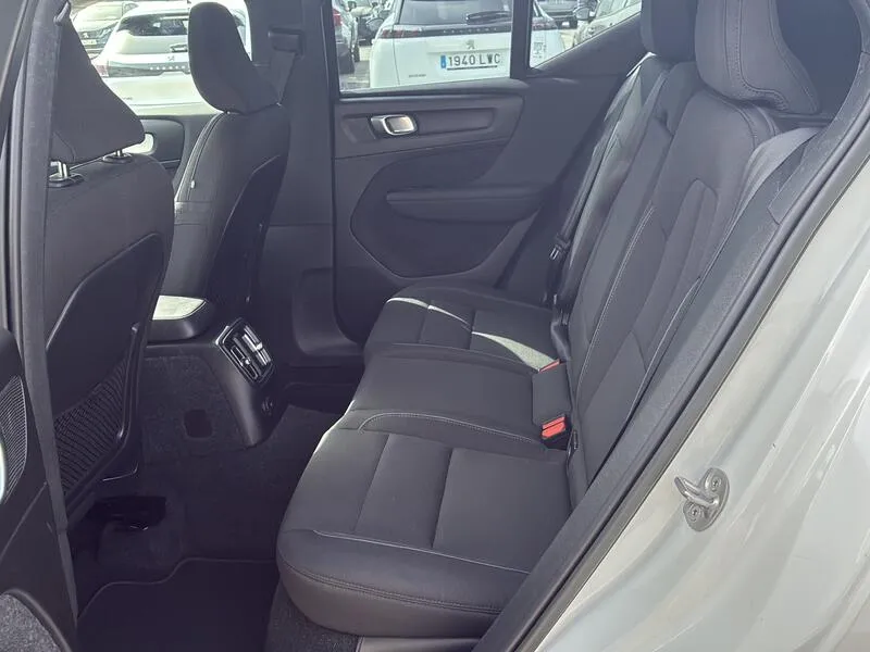 Volvo XC40 1.5 T4 Twin Recharge Inscription Ex - foto 26