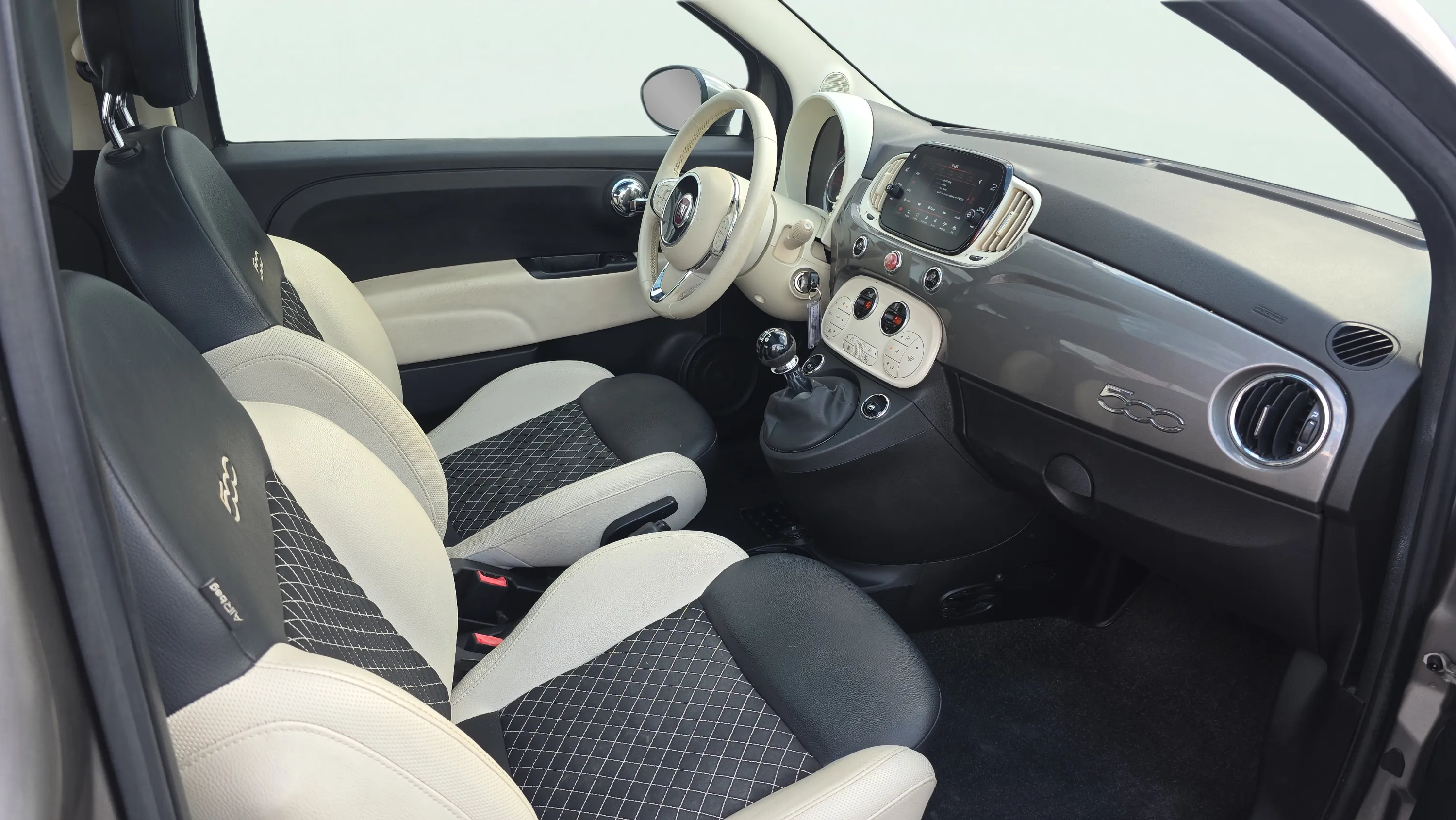 Fiat 500 Dolcevita 1.0 Hybrid - foto 19