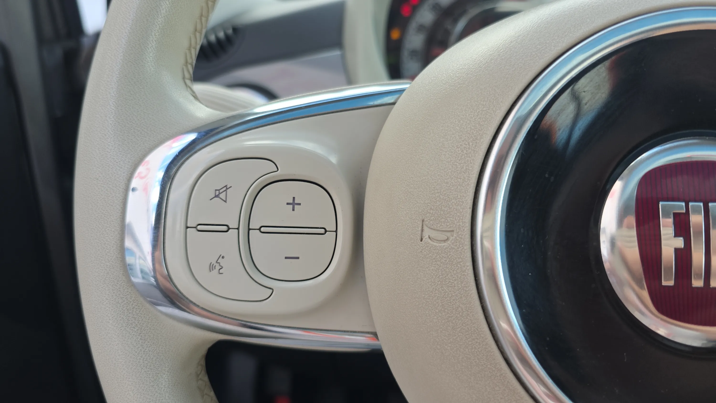 Fiat 500 Dolcevita 1.0 Hybrid - foto 17