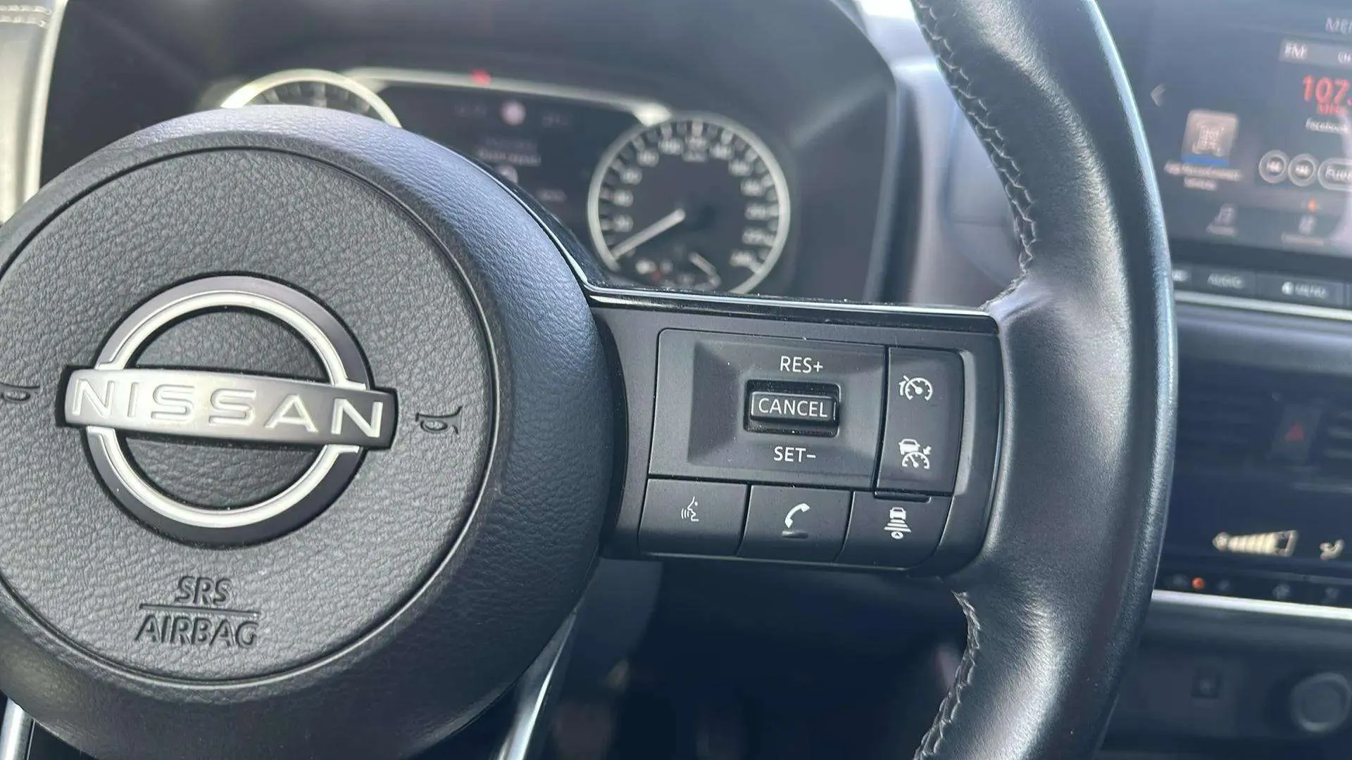 Nissan Qashqai DIG-T mHEV 4x2 Acenta - foto 14
