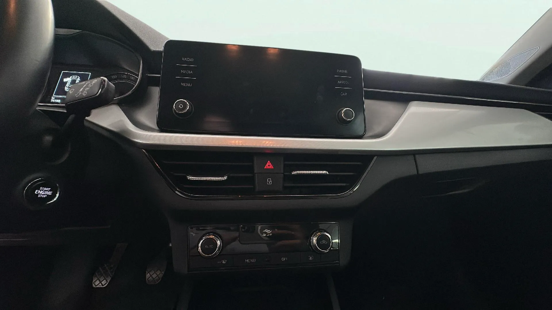 Škoda Kamiq 1.0 TSI Ambition - foto 8